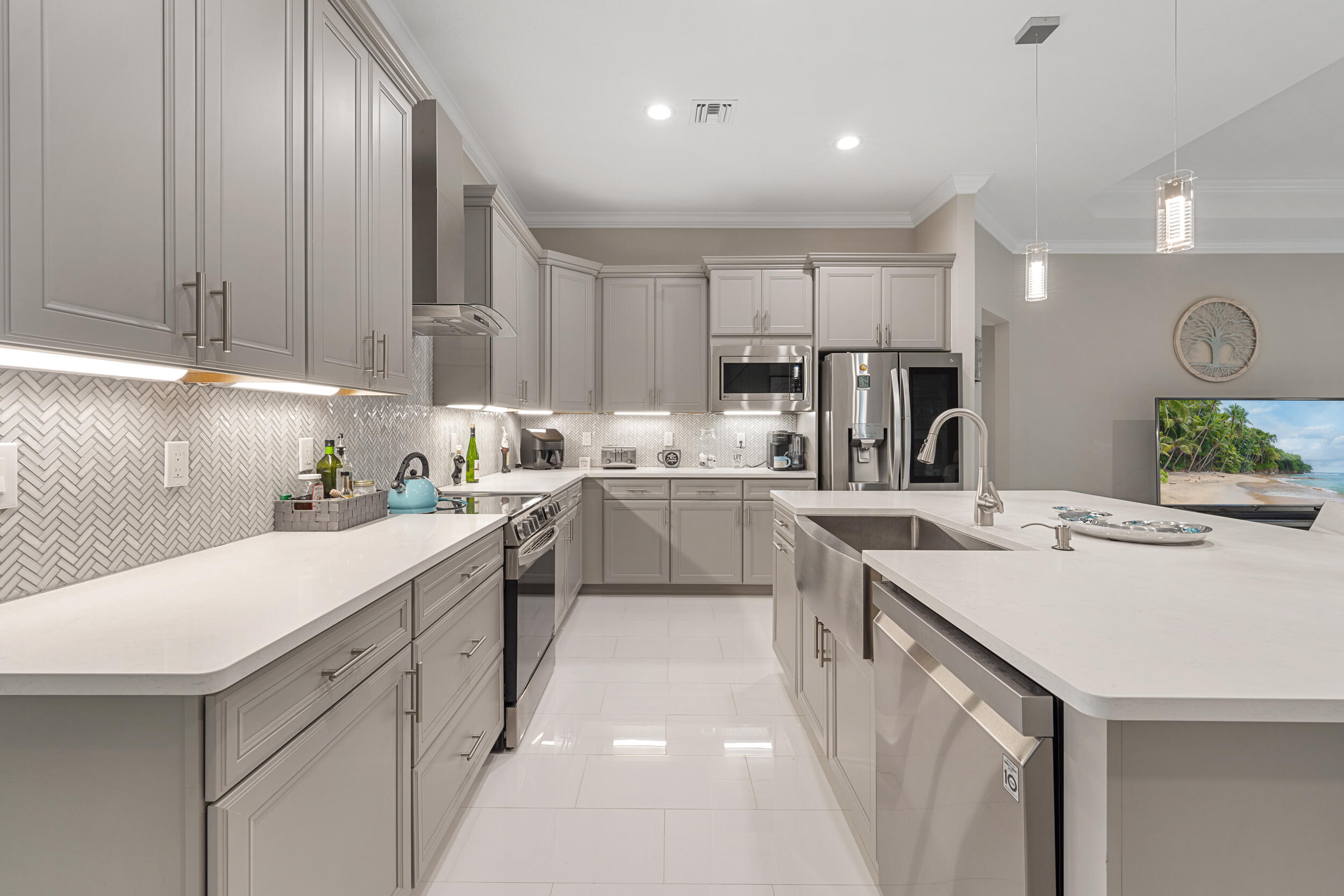 BRIDLEWOOD RANCHES - Residential
