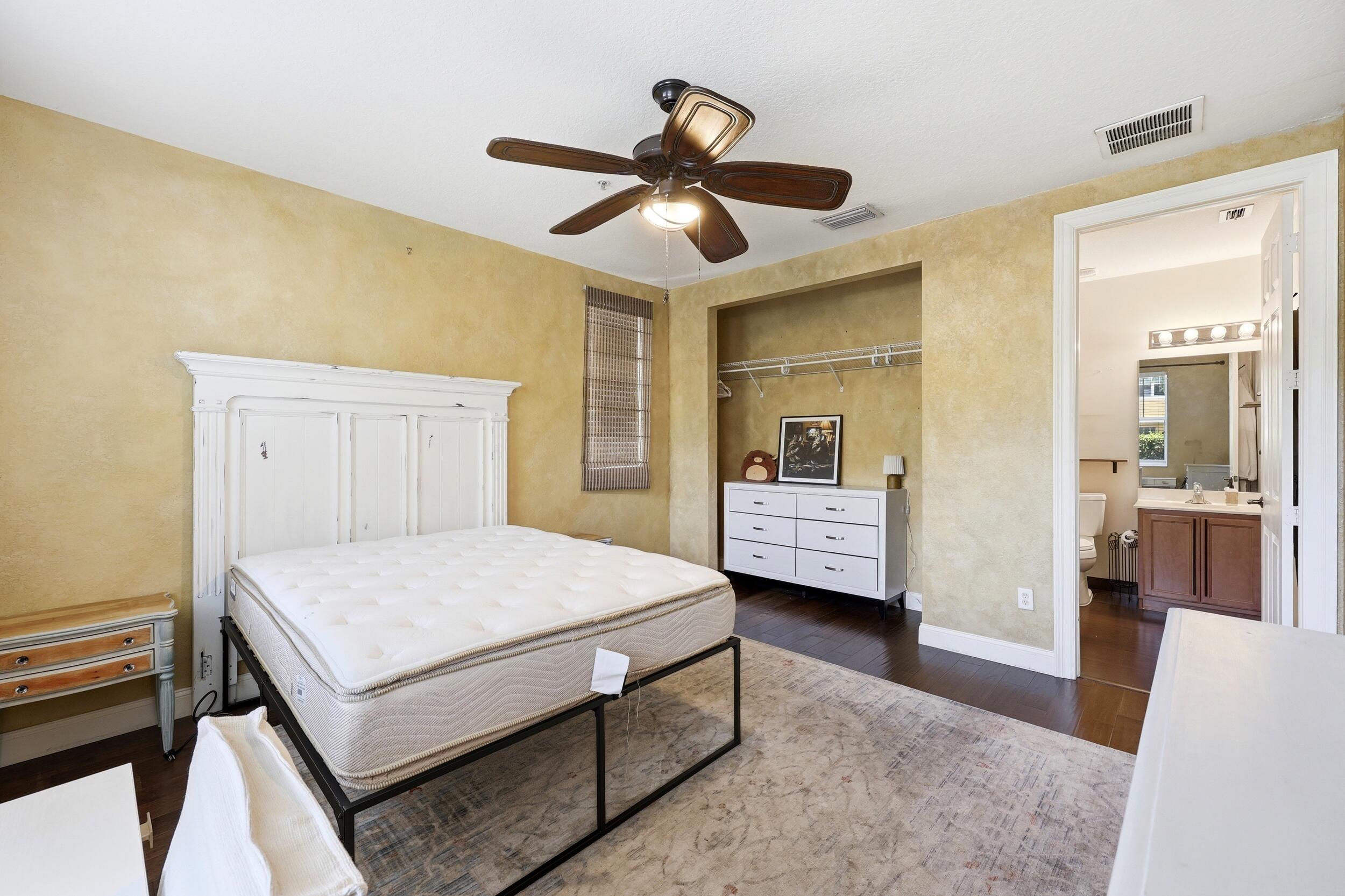 CITYSIDE CONDO - Residential