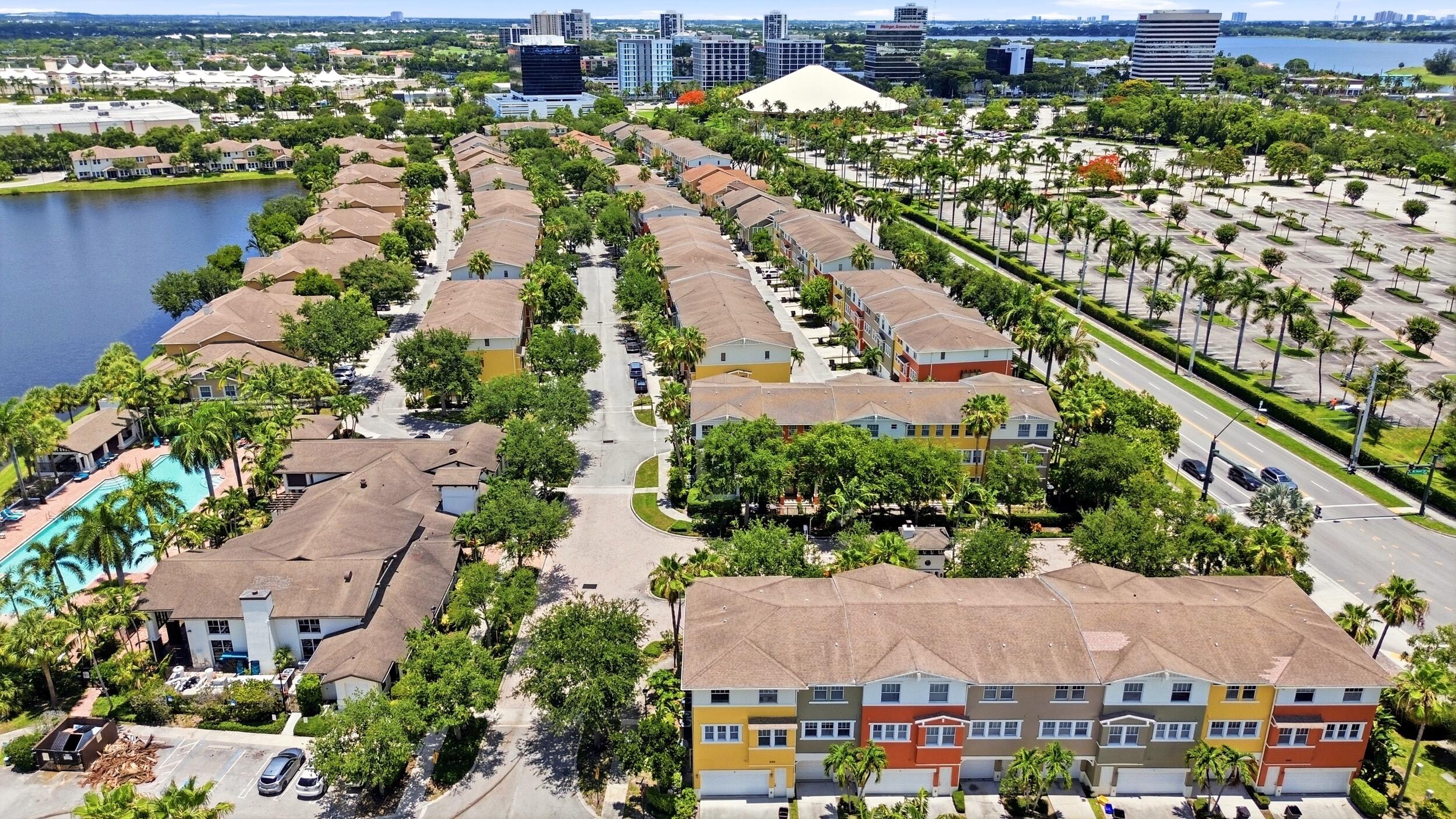 CITYSIDE CONDO - Residential