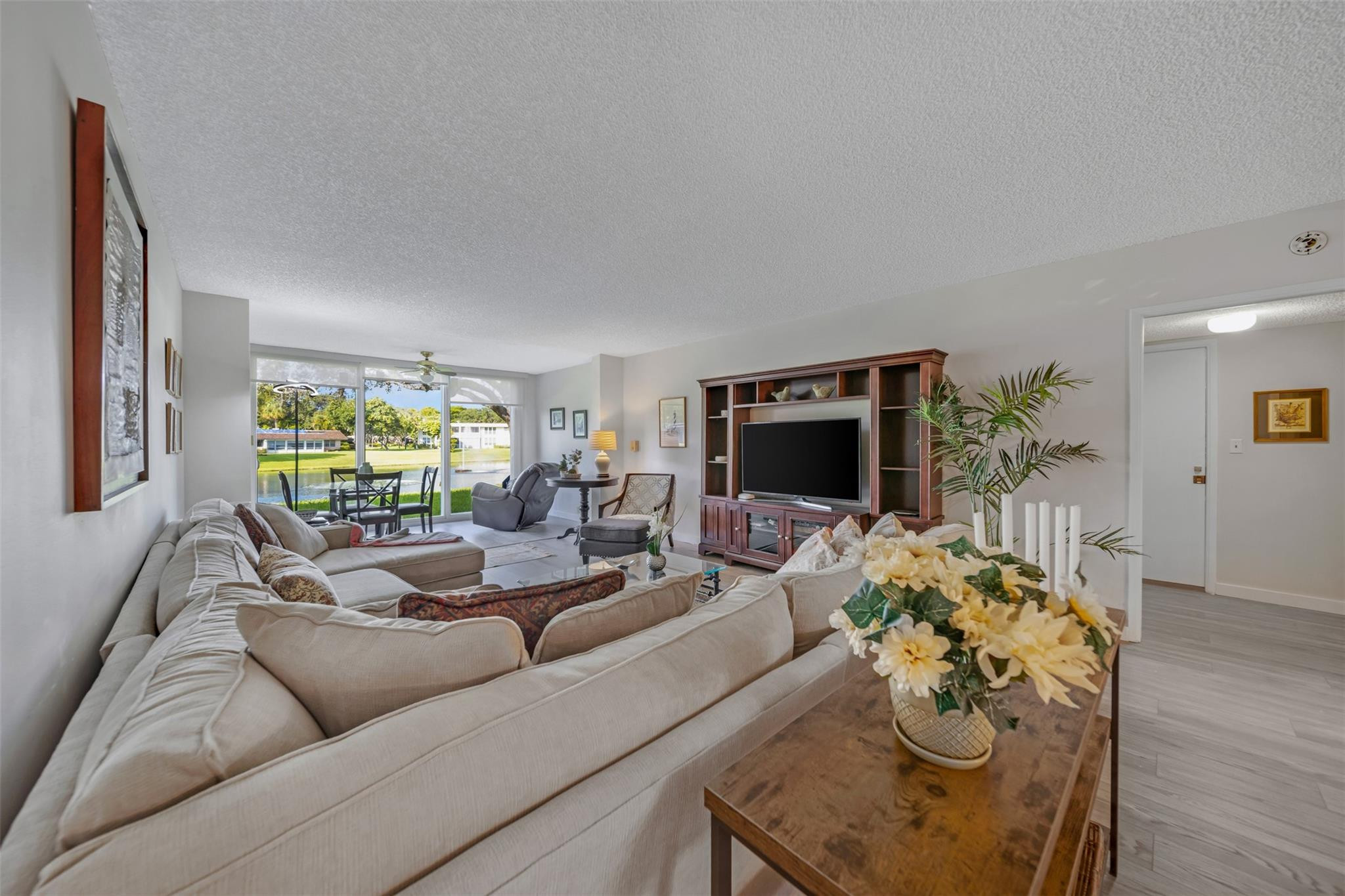 NO 74 PALM-AIRE COUNTRY CLUB - Residential
