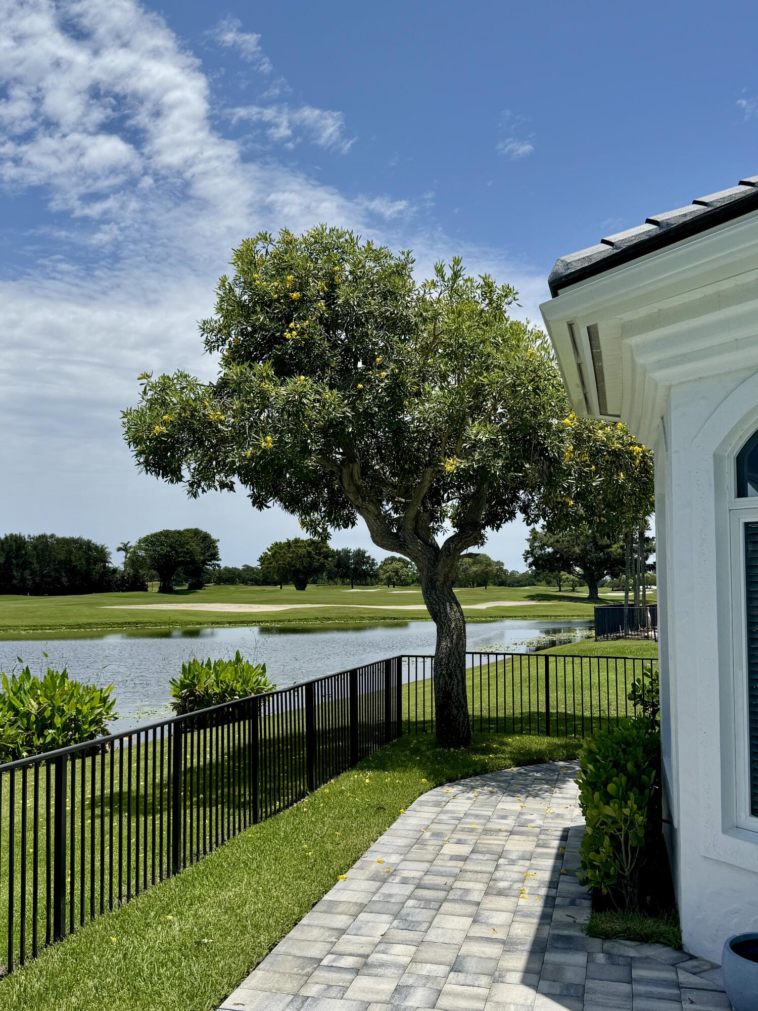 TESORO PLAT NO 4 - Residential