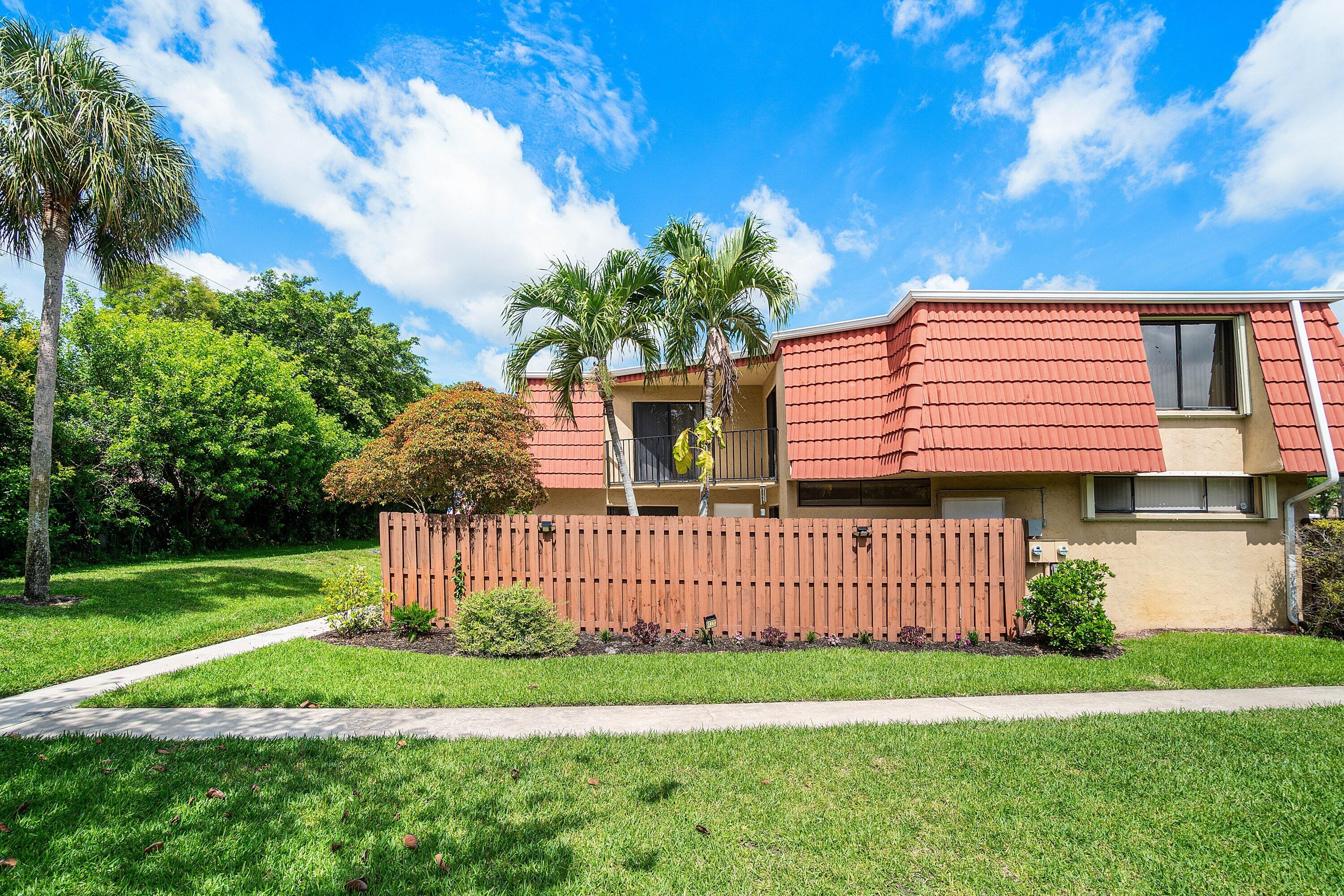 BOCA RIO NORTH - Residential