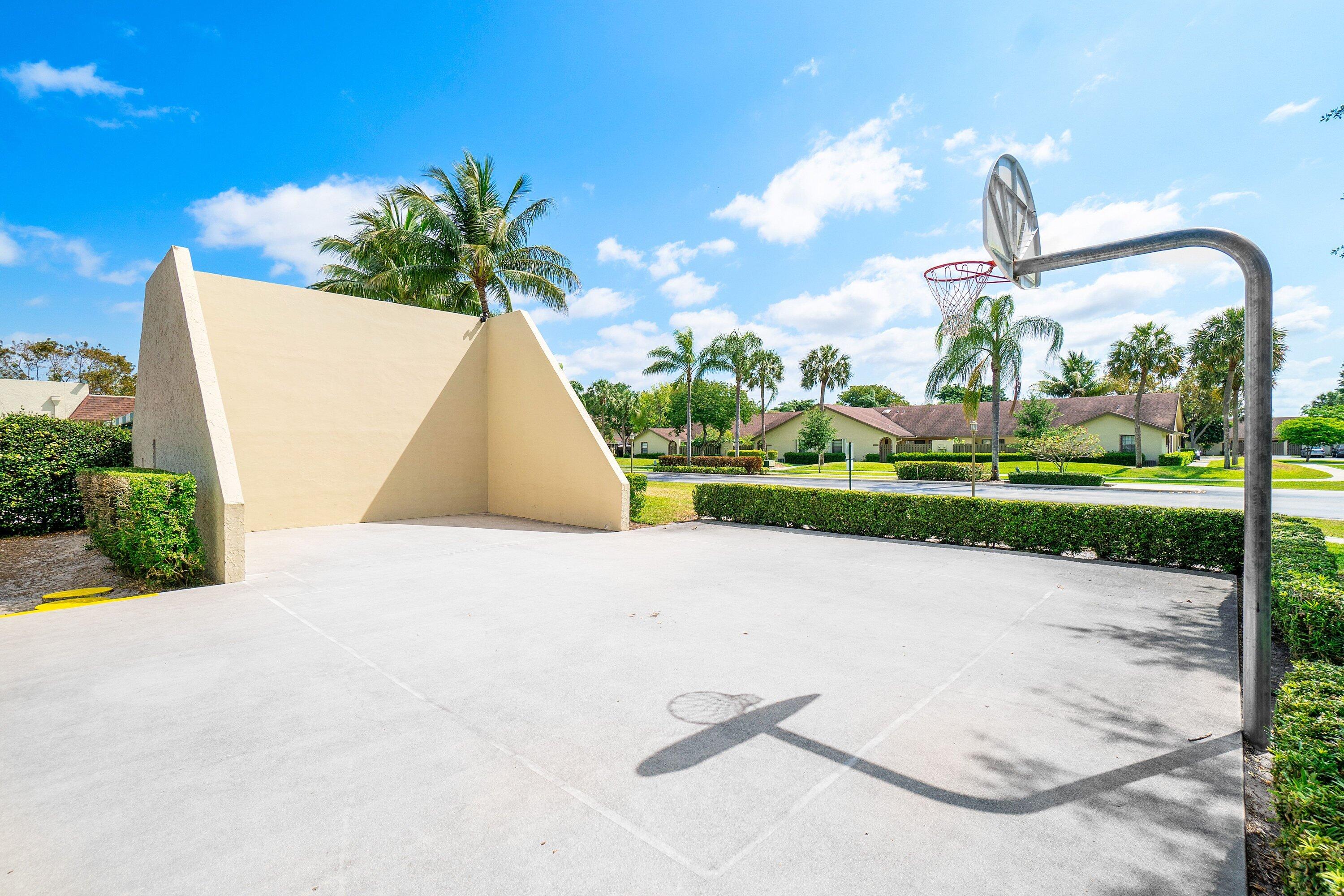 BOCA RIO NORTH - Residential