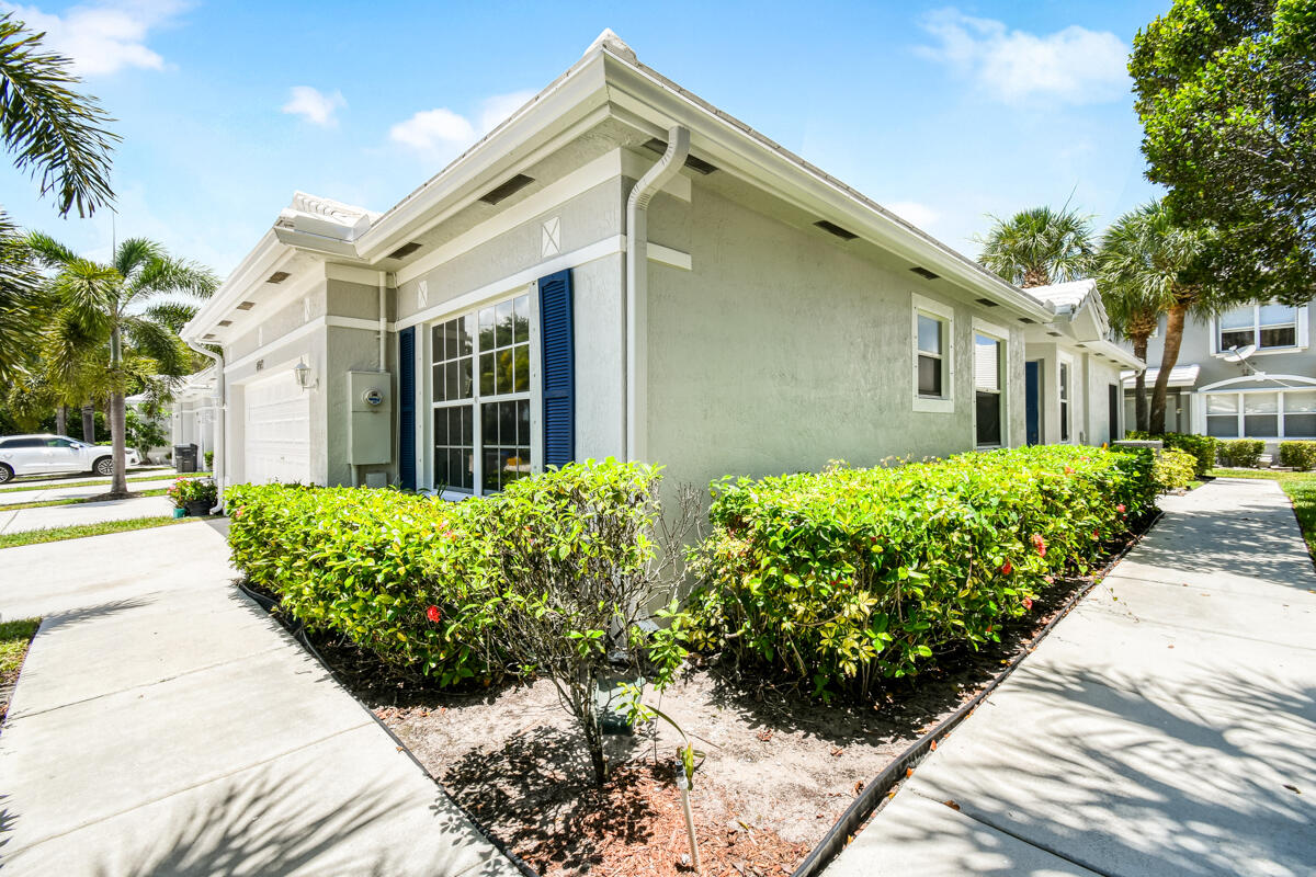 LANTERN KEY - Residential