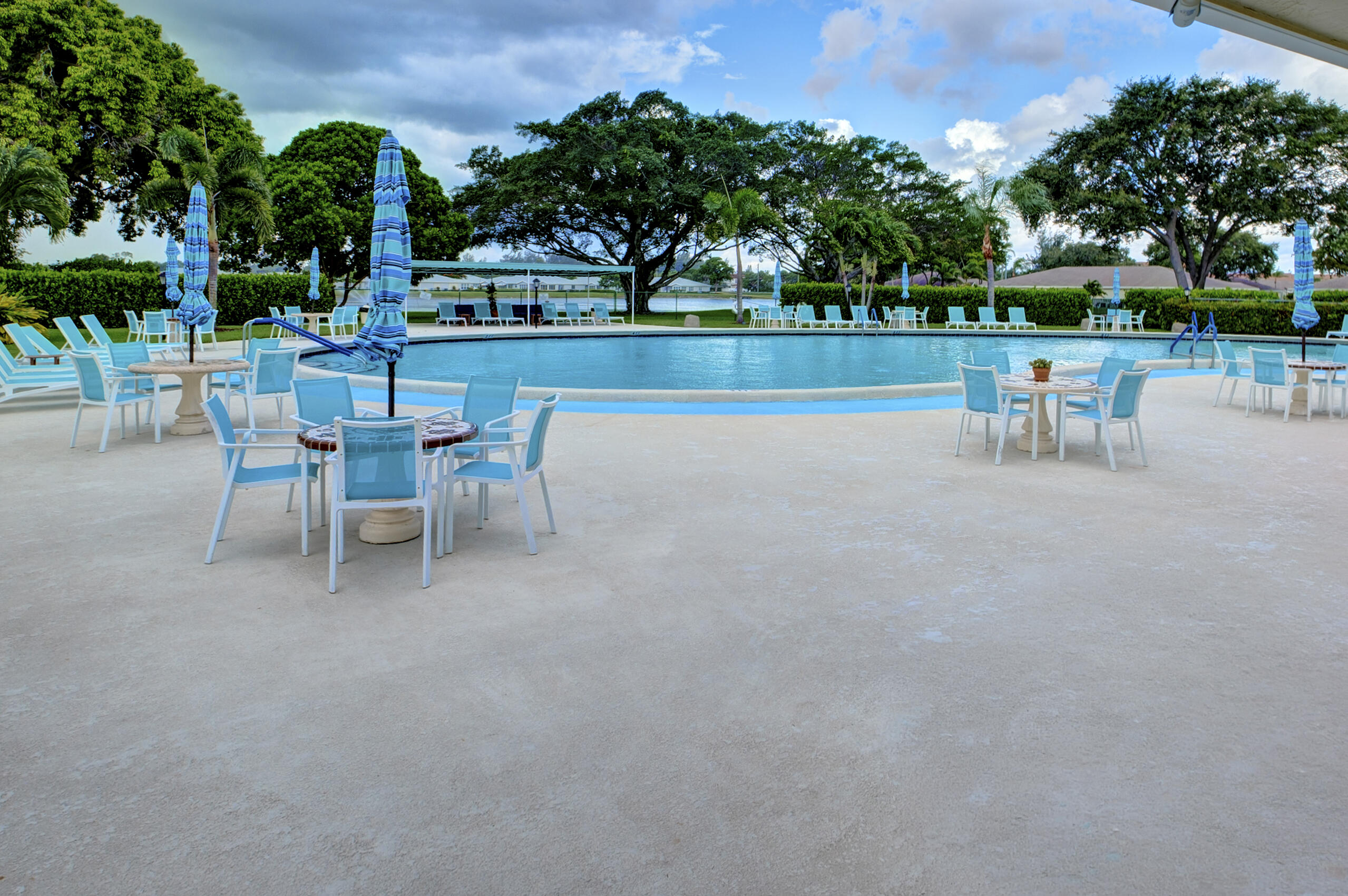 HIGH POINT OF DELRAY WEST CONDO SEC 1&2 - Residential