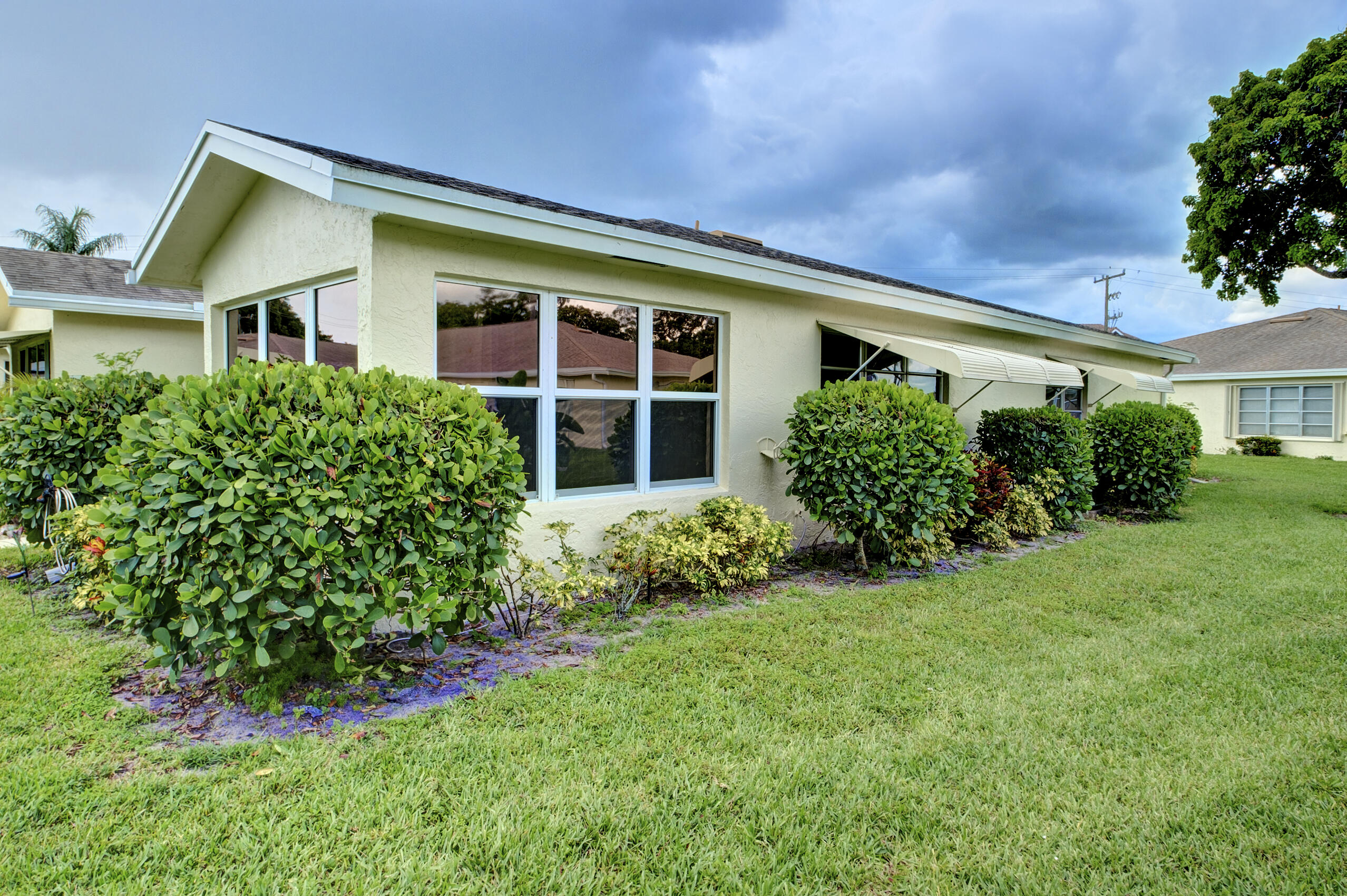 HIGH POINT OF DELRAY WEST CONDO SEC 1&2 - Residential