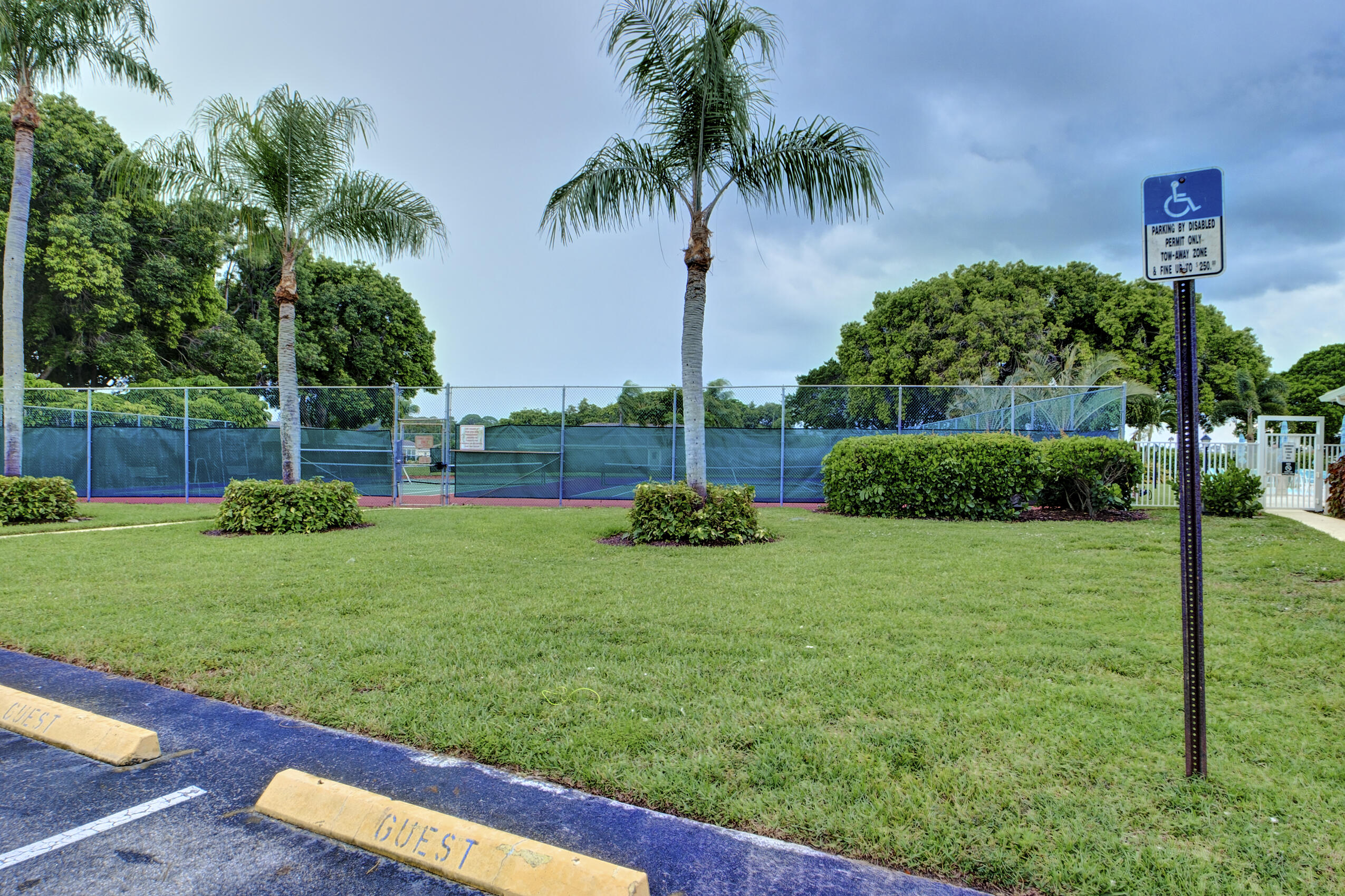 HIGH POINT OF DELRAY WEST CONDO SEC 1&2 - Residential