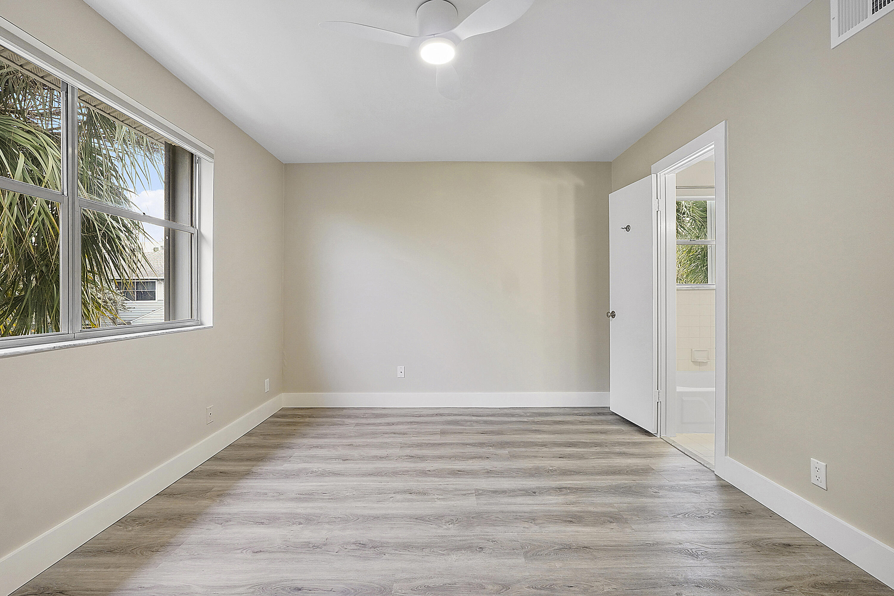 SUN HARBOUR - Residential