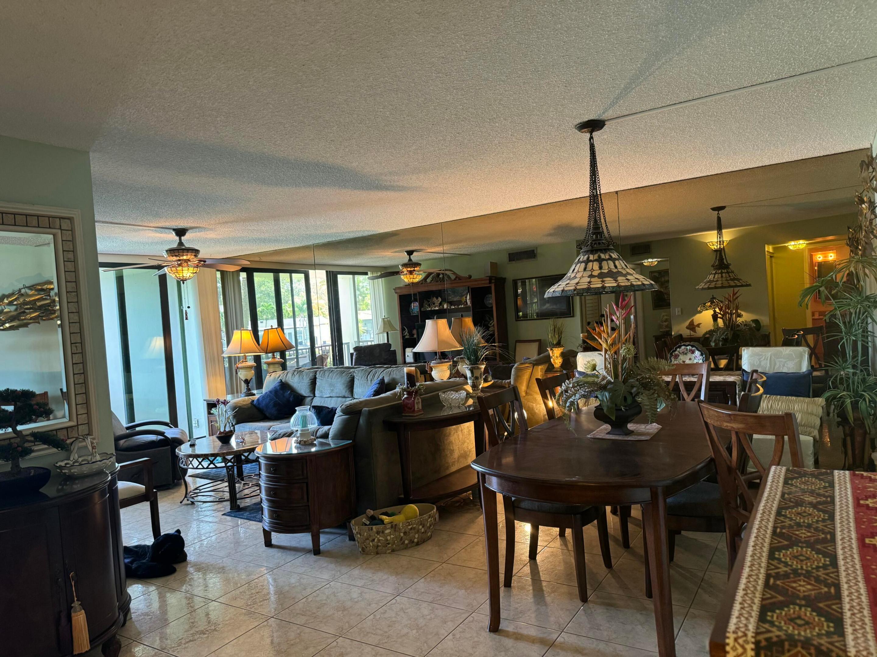 RIVER REACH CONDOMINIUM VI - Residential