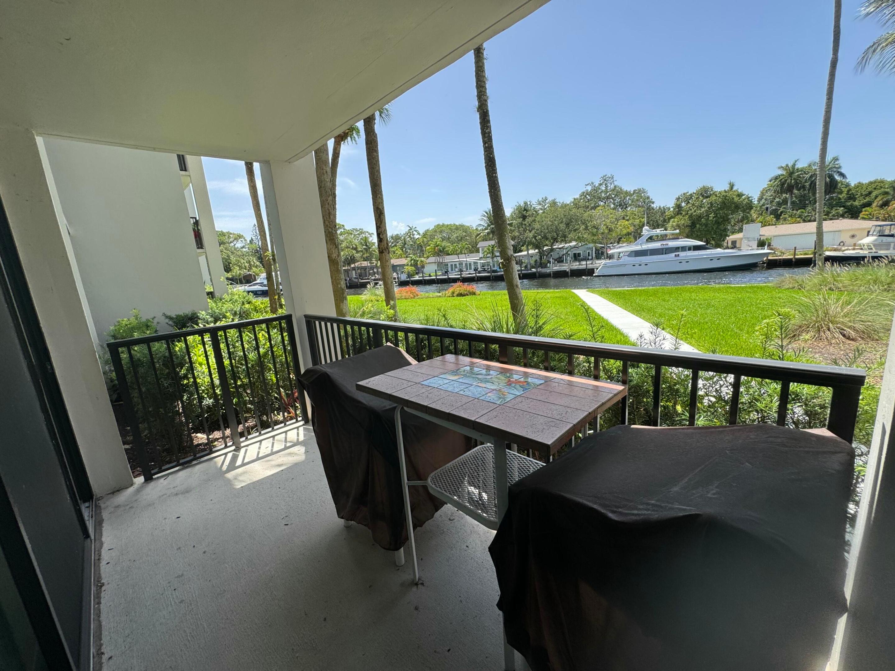 RIVER REACH CONDOMINIUM VI - Residential