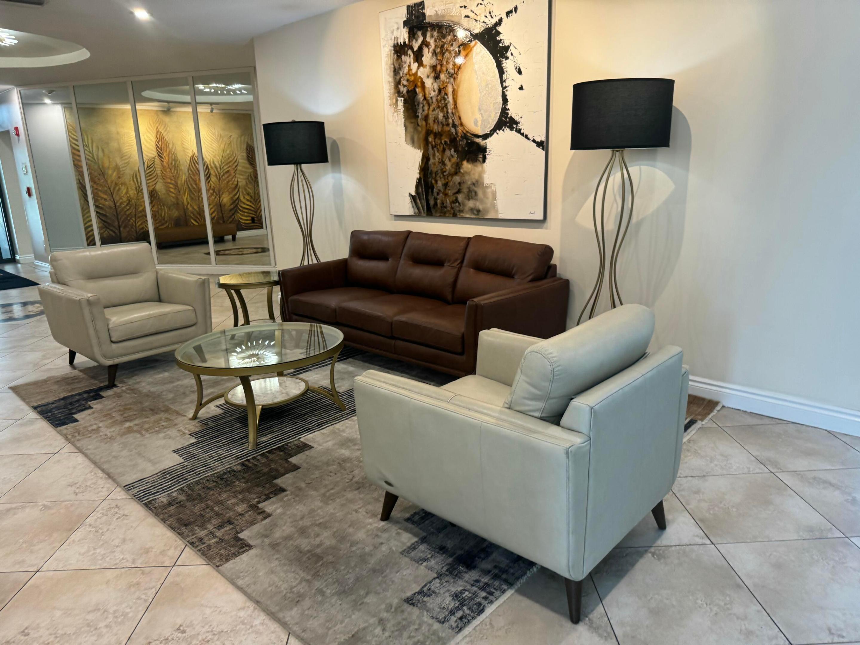 RIVER REACH CONDOMINIUM VI - Residential