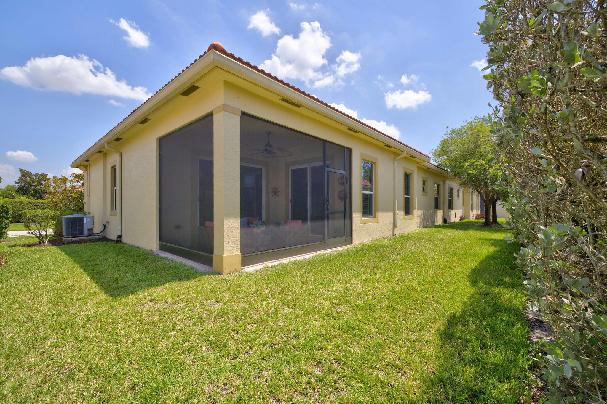 VERANO PGA - Residential