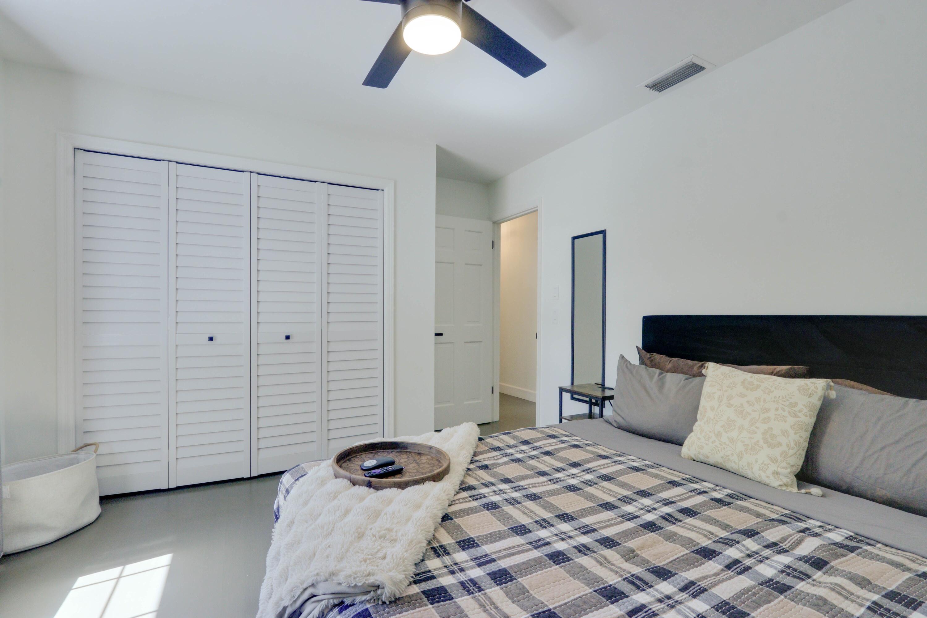 LAKE CLARKE TERR - Residential