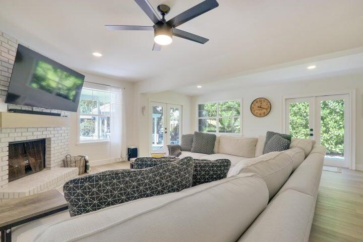 LAKE CLARKE TERR - Residential