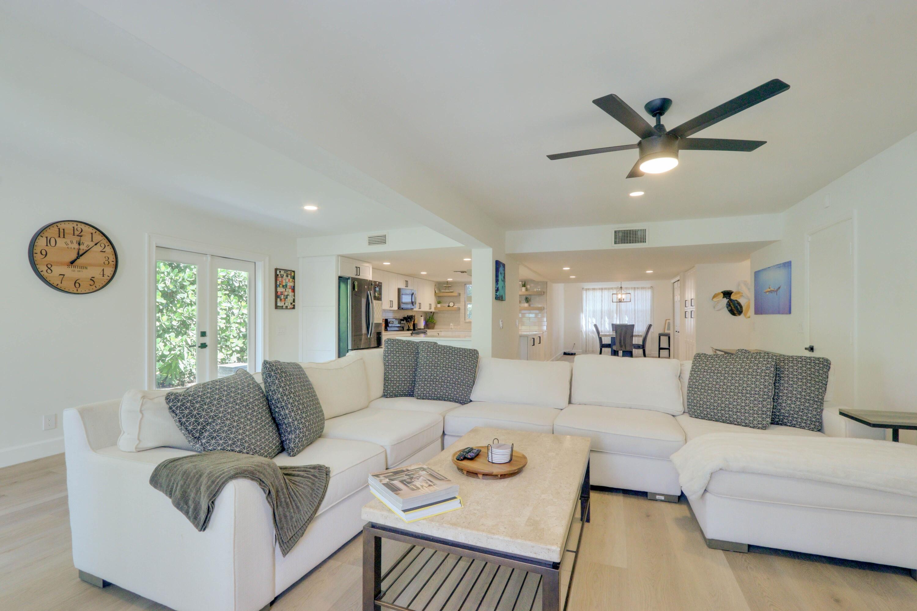LAKE CLARKE TERR - Residential