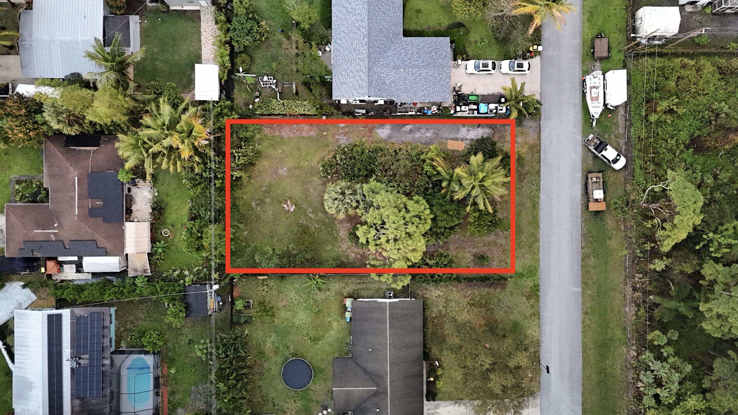 POINCIANA GARDENS - Land