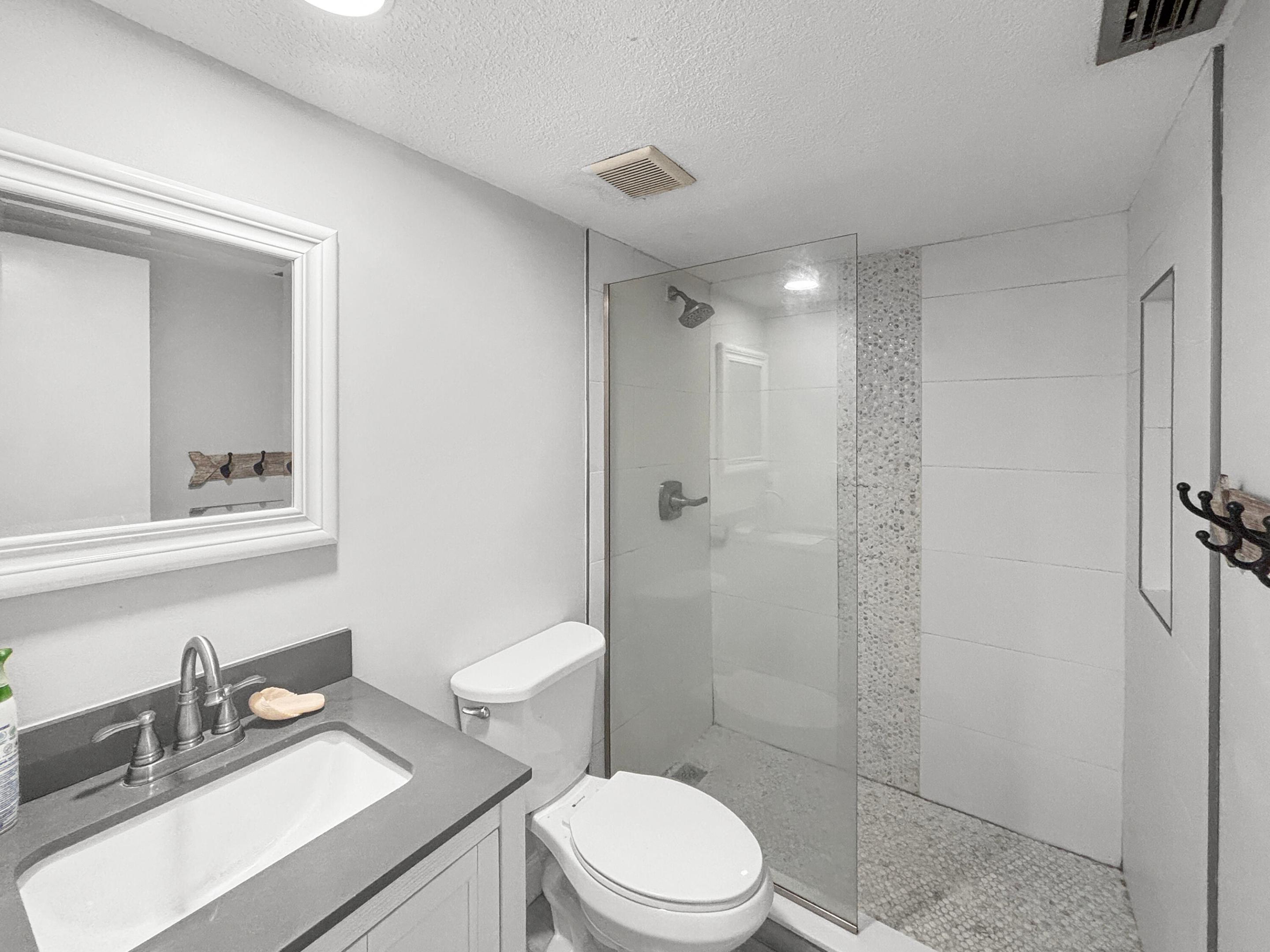 PARKVIEW CONDO - Residential Lease
