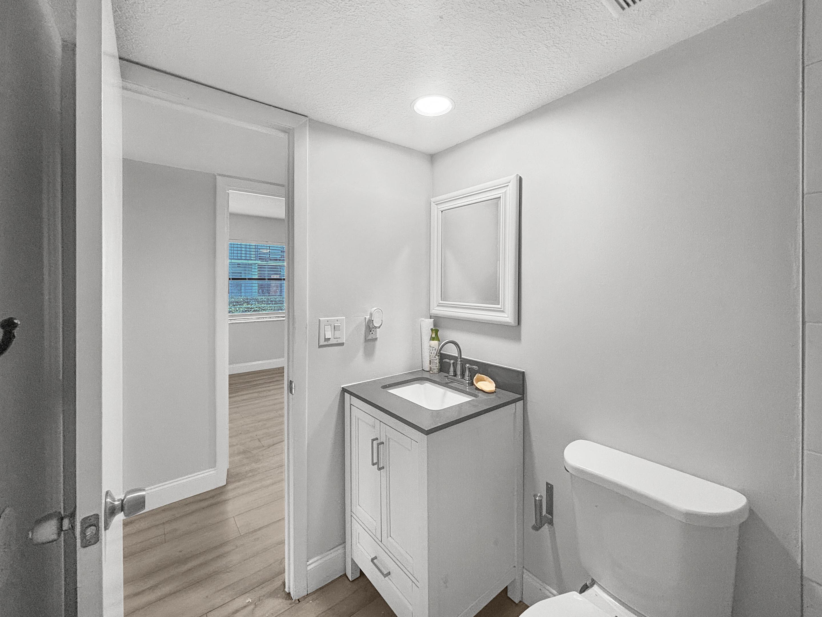 PARKVIEW CONDO - Residential Lease