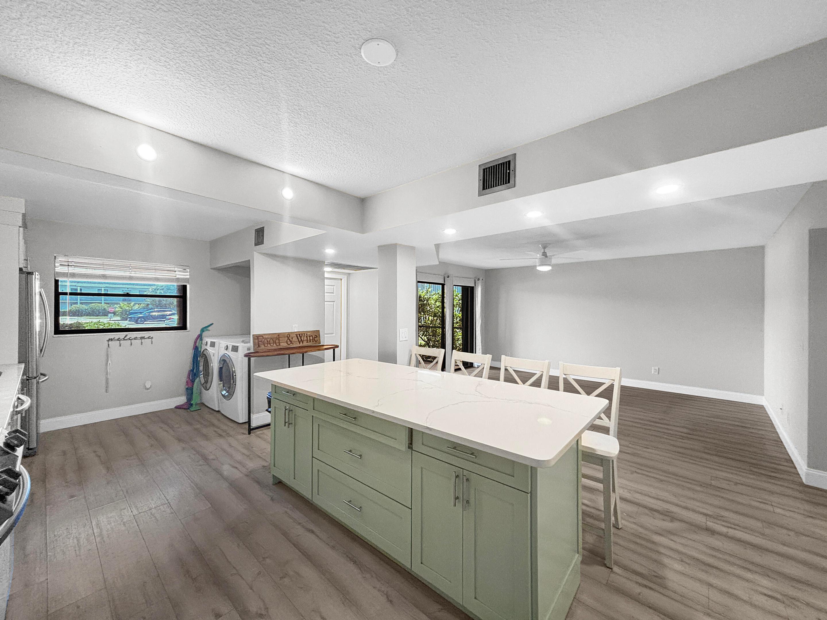 PARKVIEW CONDO - Residential Lease