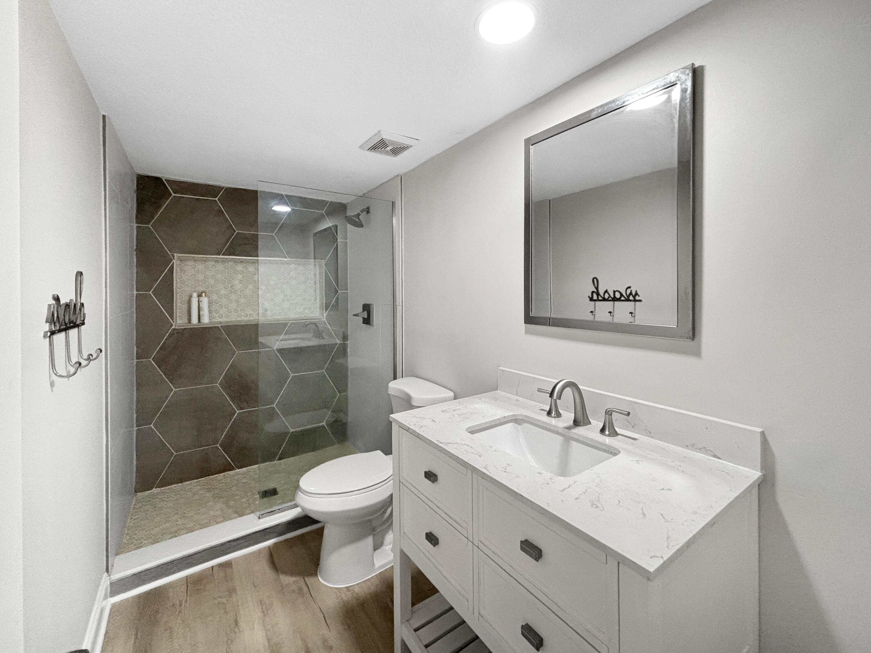 PARKVIEW CONDO - Residential Lease