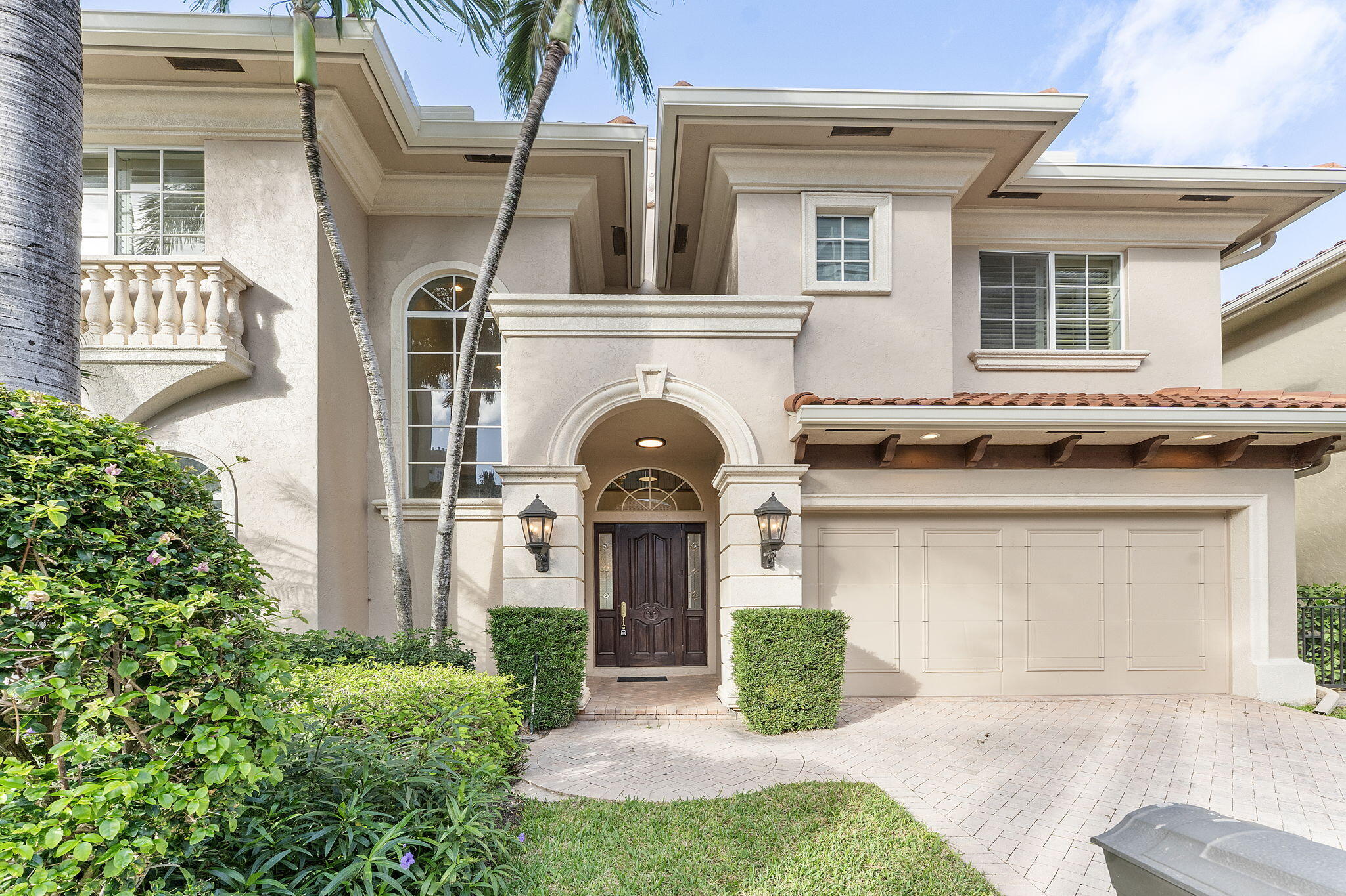 OCEAN GRANDE PLACE - Residential