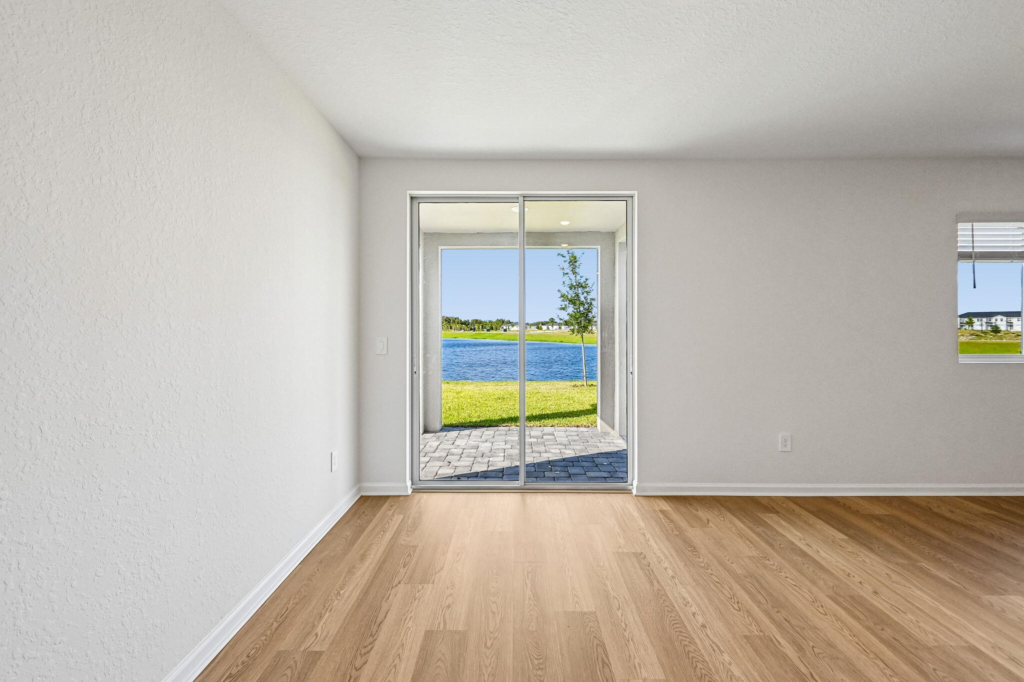Terra Lago - Residential