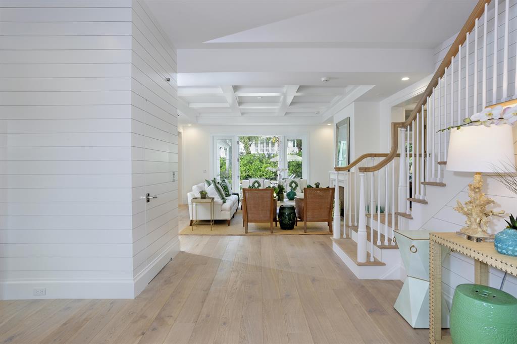 El Encanto - Residential
