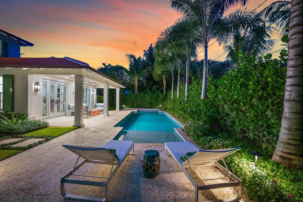 El Encanto - Residential