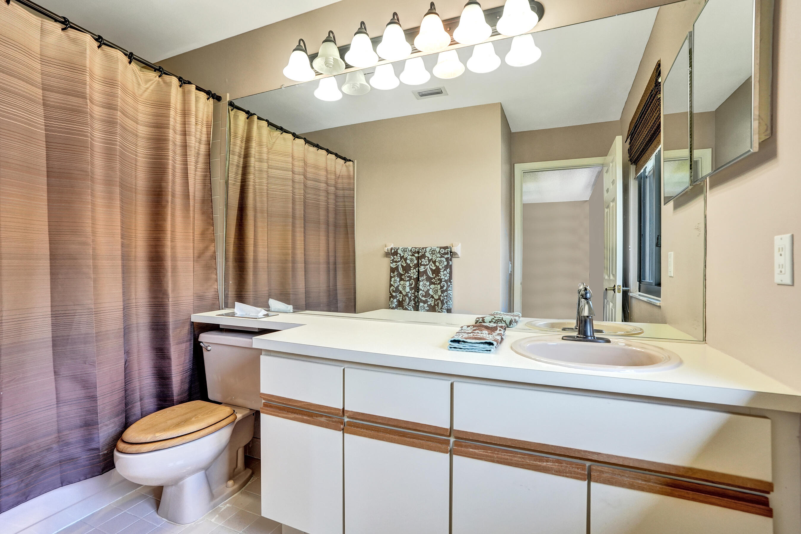 ROCK CREEK PHASE TWO - Residential