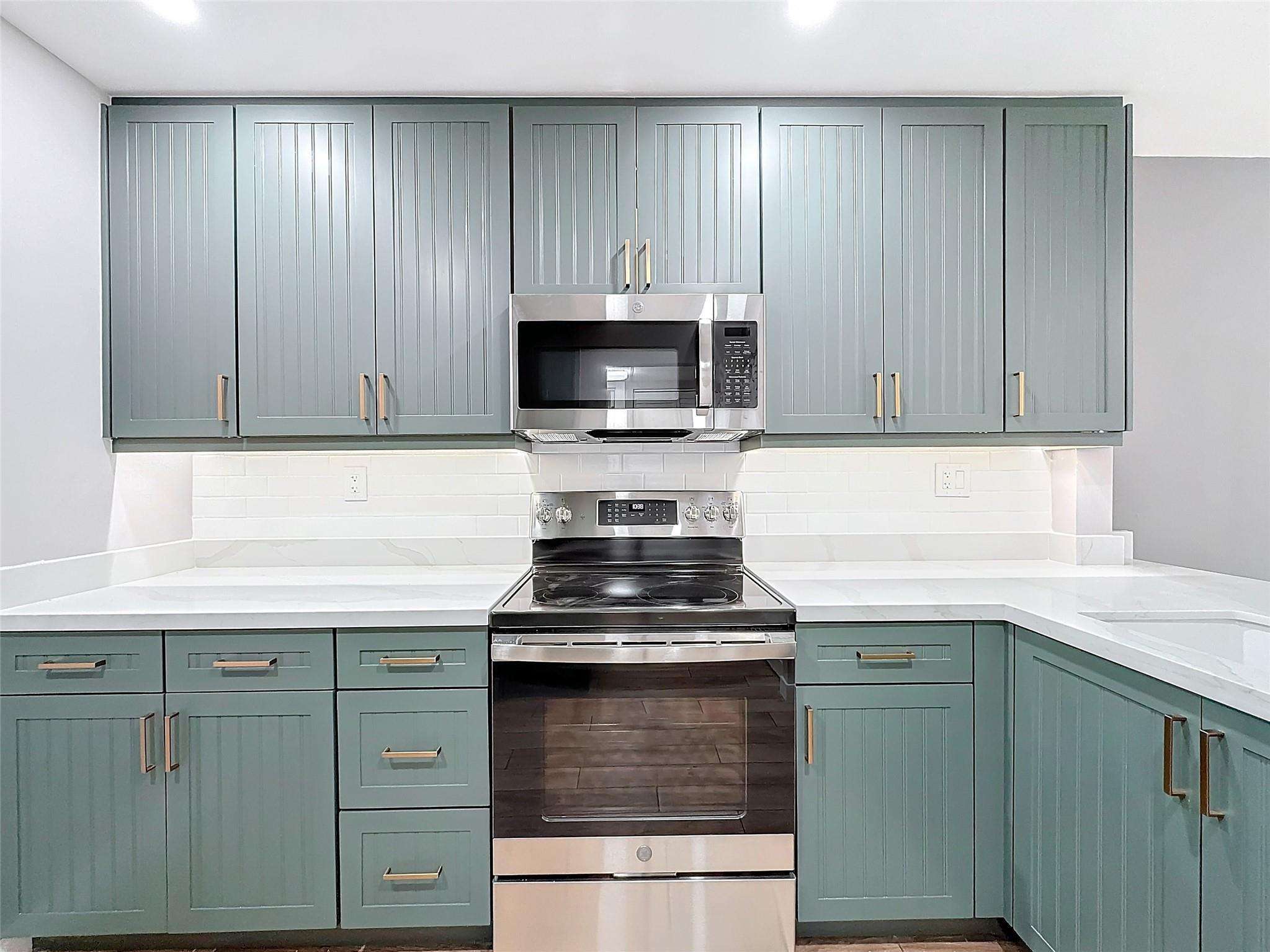 Beautifully and completely updated 1st floor 1-bedroom, 2-full-bath residence offering modern upgrades & exceptional convenience. This fully remodeled unit features a spacious layout w/ all new appliances, upgraded electrical throughout and a brand-new water heater for peace of mind. Enjoy the added value of impact windows plus a floor-to-ceiling accordion shutter enclosing the rear Florida room — ideal for additional living space & storm protection. Dedicated storage unit provides added space for personal belongings. 55+ community w/ minimum 680 credit score required. Move-in ready & thoughtfully updated, this home combines comfort, security, and convenience in one exceptional offering. This home has it all and is not to be missed! A true must see!