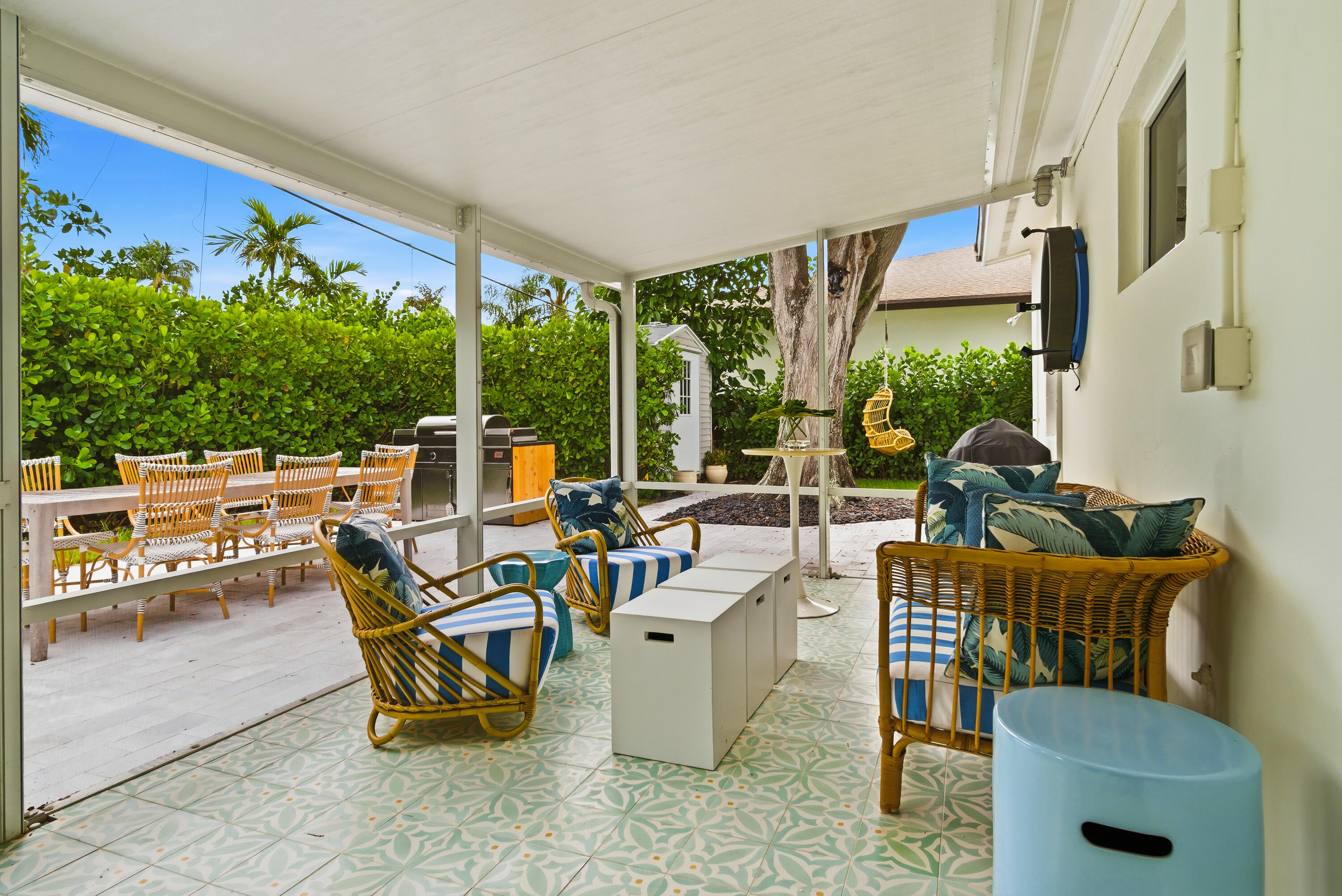 LEWIS SHORE ESTATES 1 - Residential