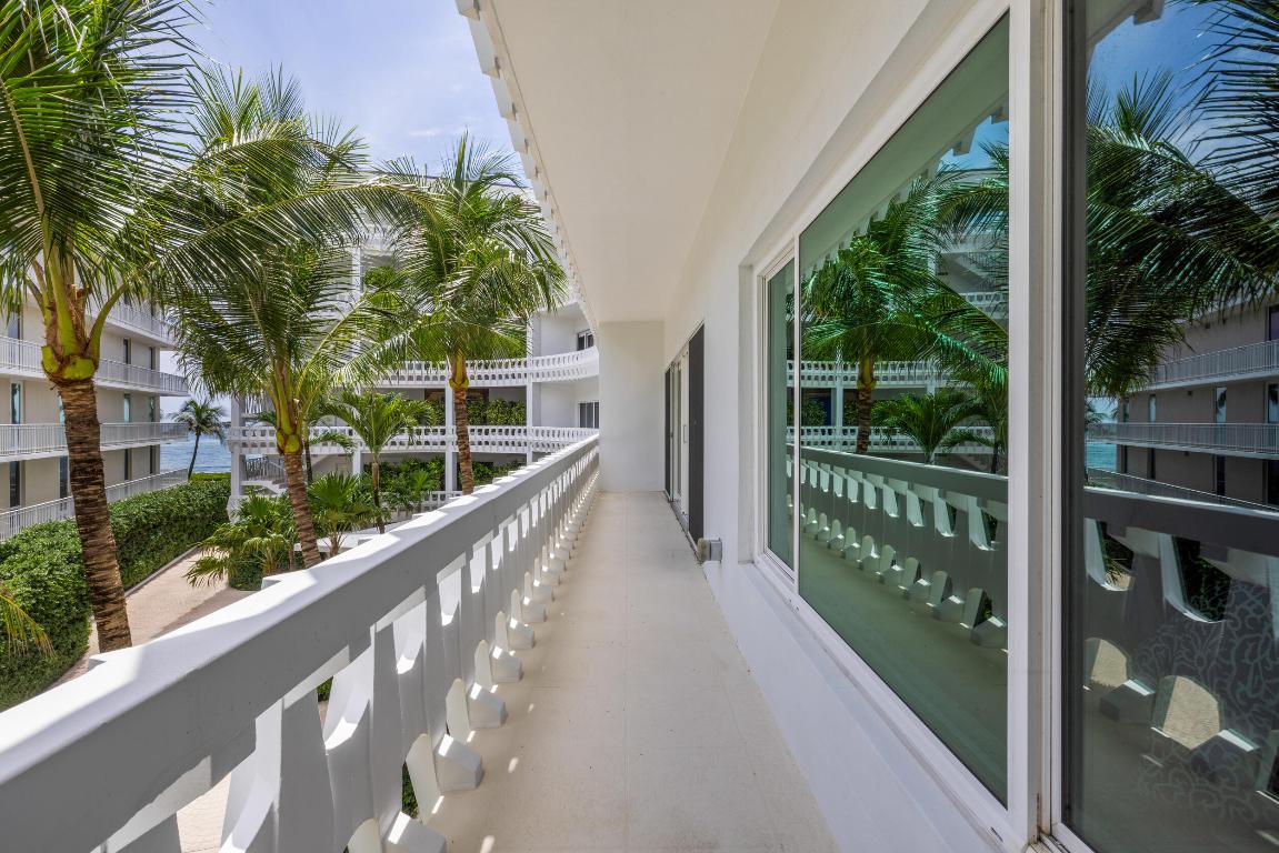 THREE HUNDRED SOUTH OCEAN BLVD APTS INC 300 S OCEA - Residential