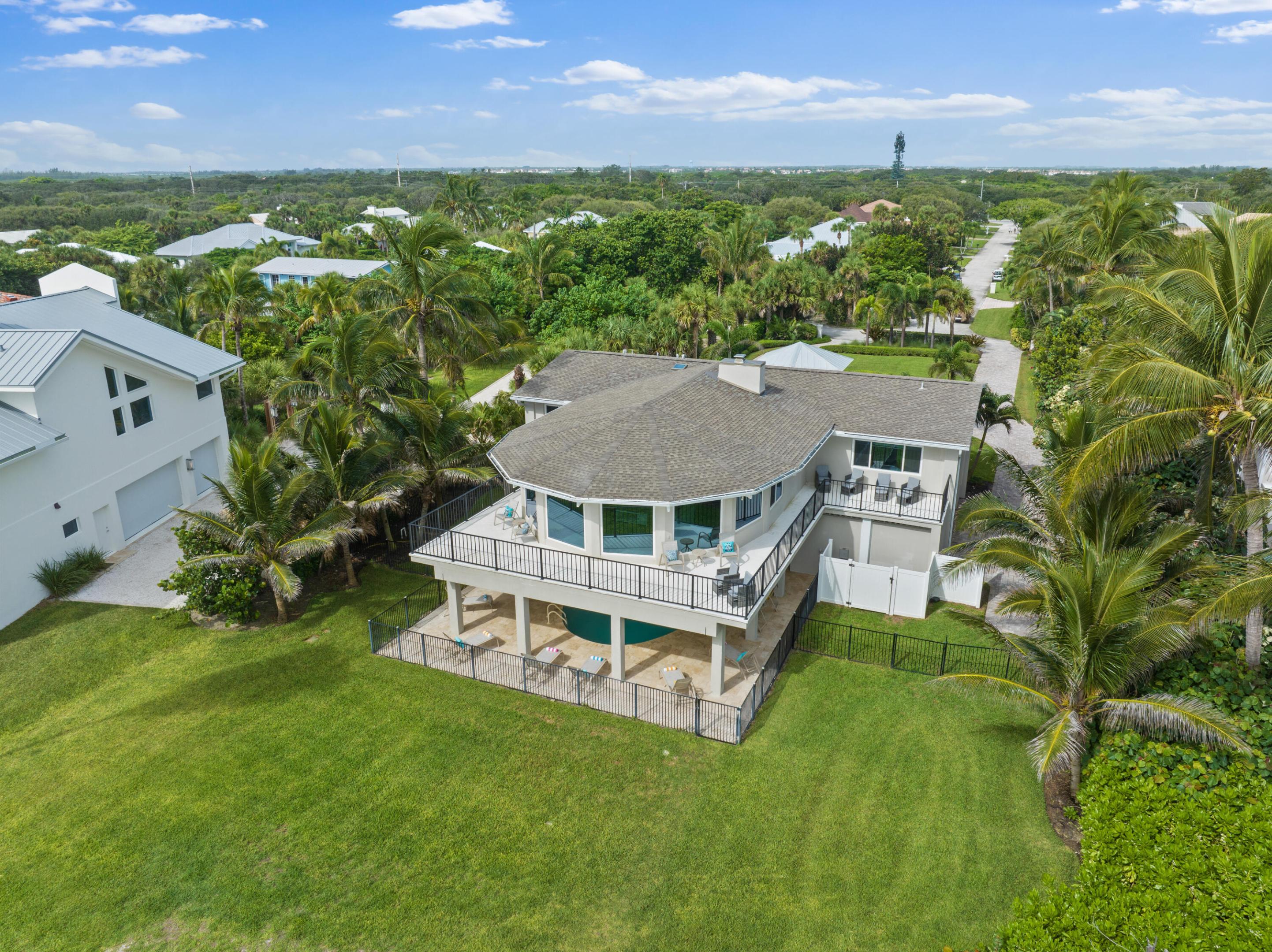 SUNSET DRIVE - Residential