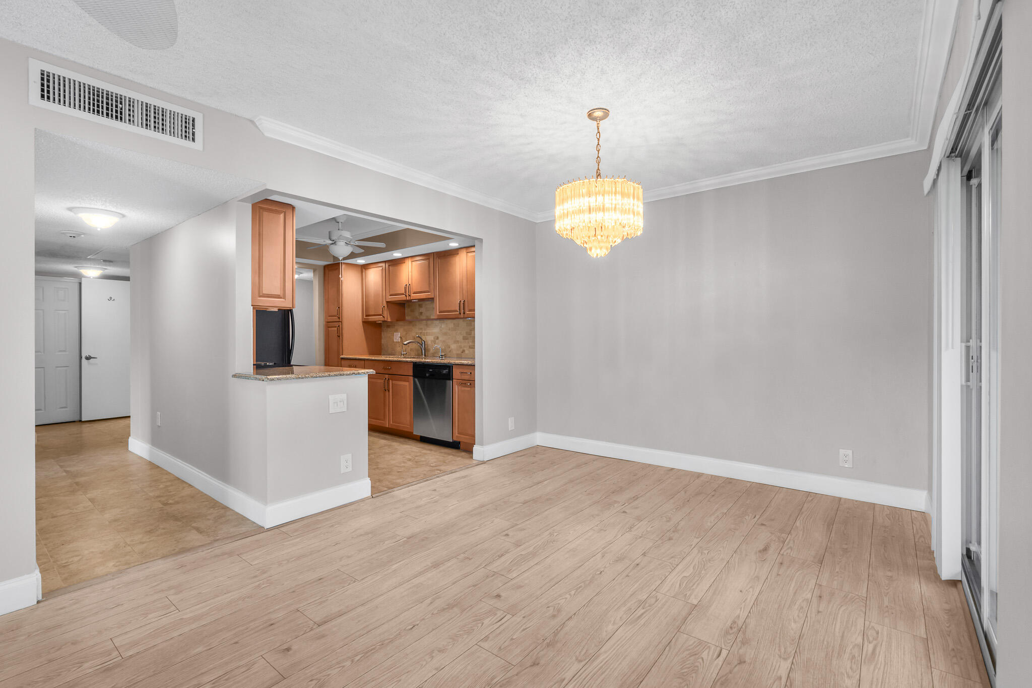 TIERRA DEL MAR CONDO - Residential Lease