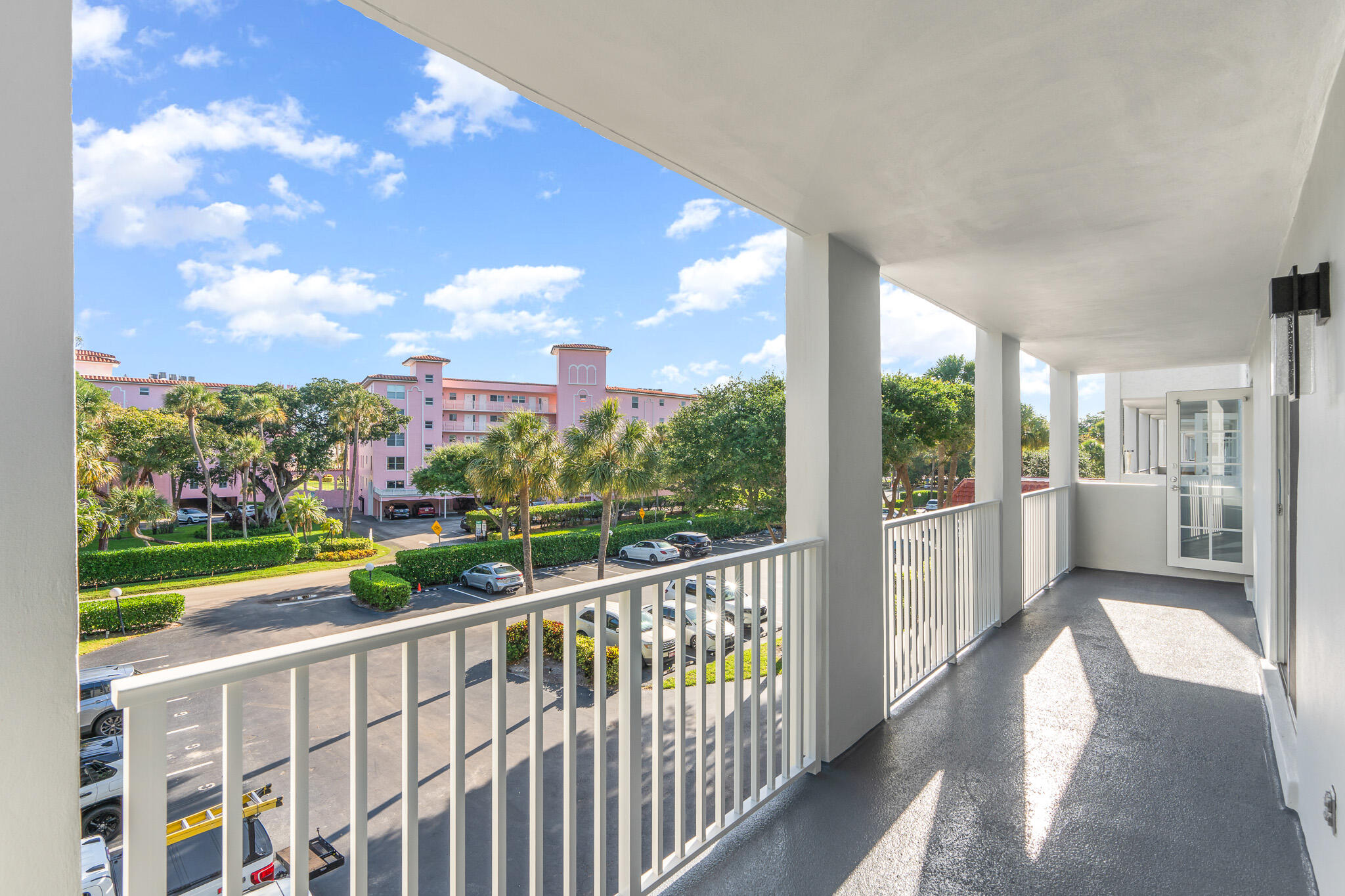 TIERRA DEL MAR CONDO - Residential Lease