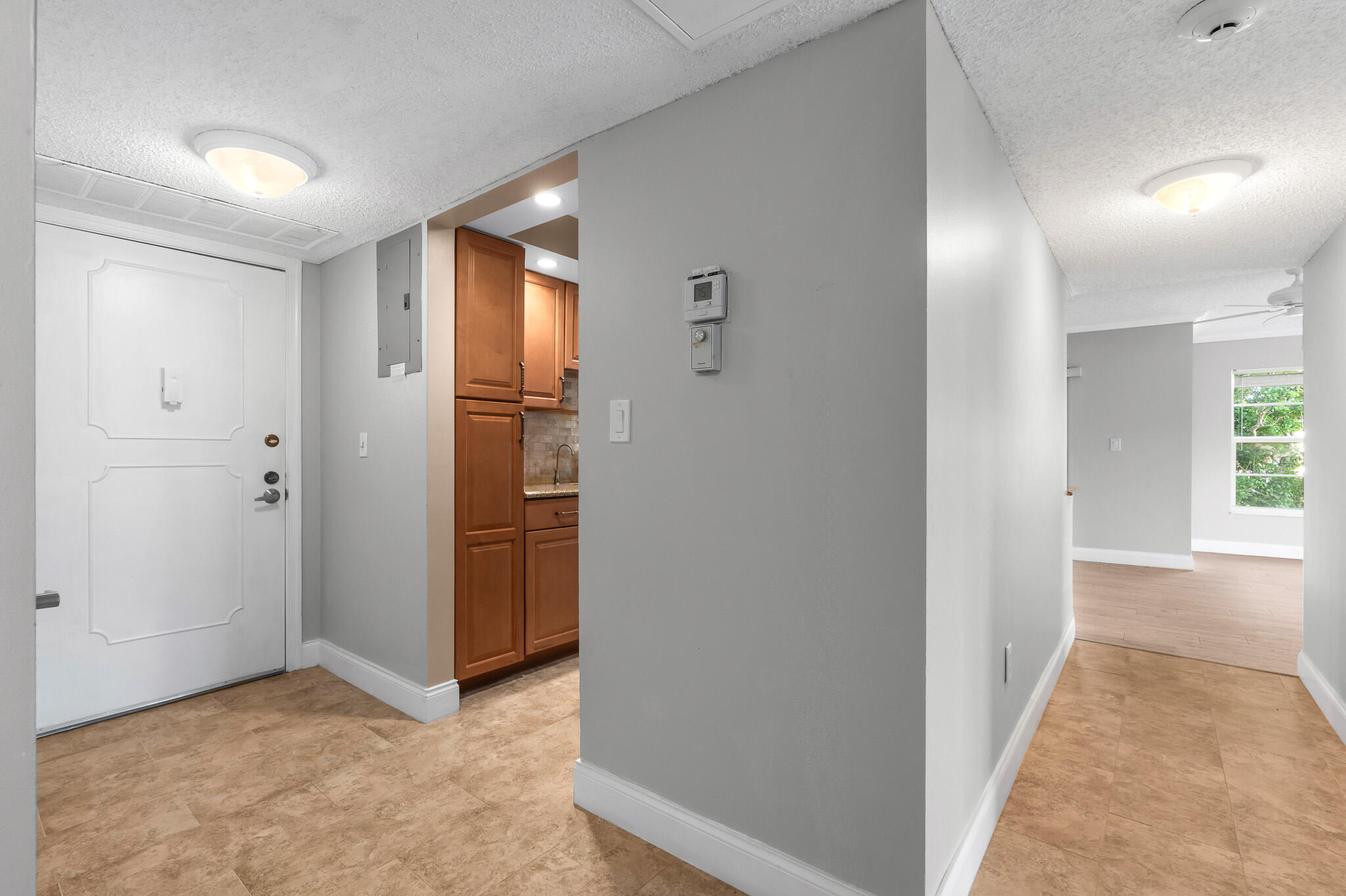 TIERRA DEL MAR CONDO - Residential Lease