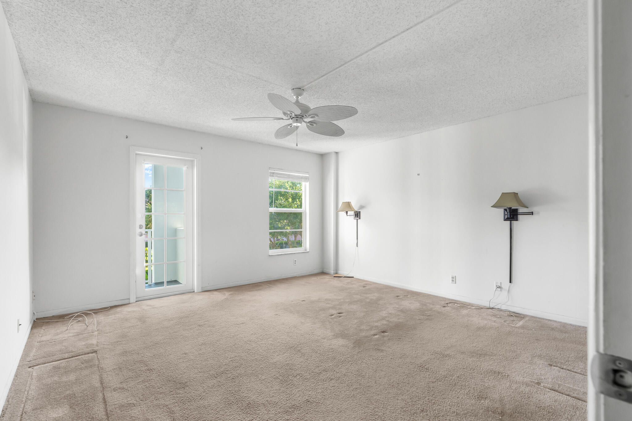 TIERRA DEL MAR CONDO - Residential Lease