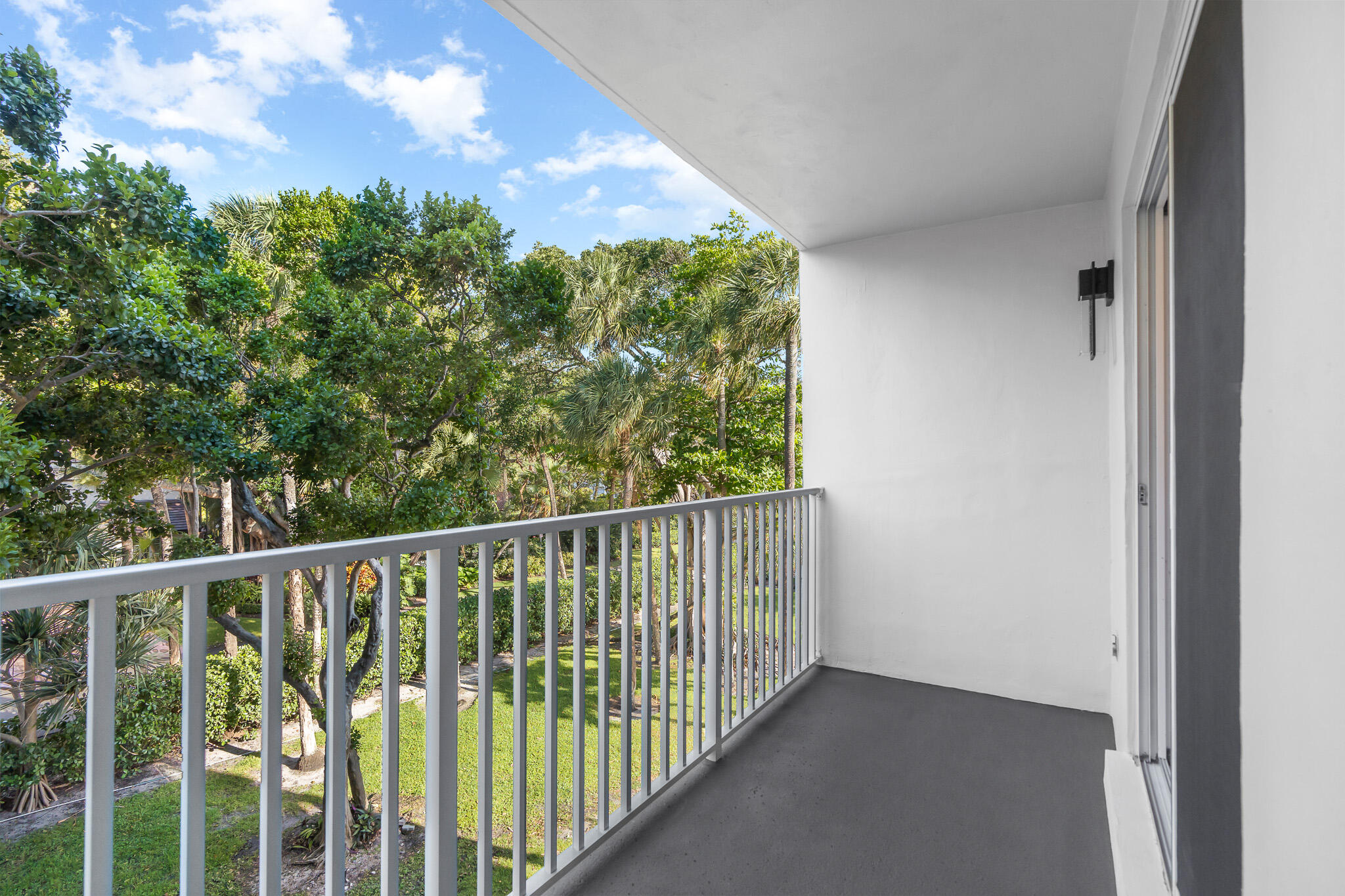 TIERRA DEL MAR CONDO - Residential Lease