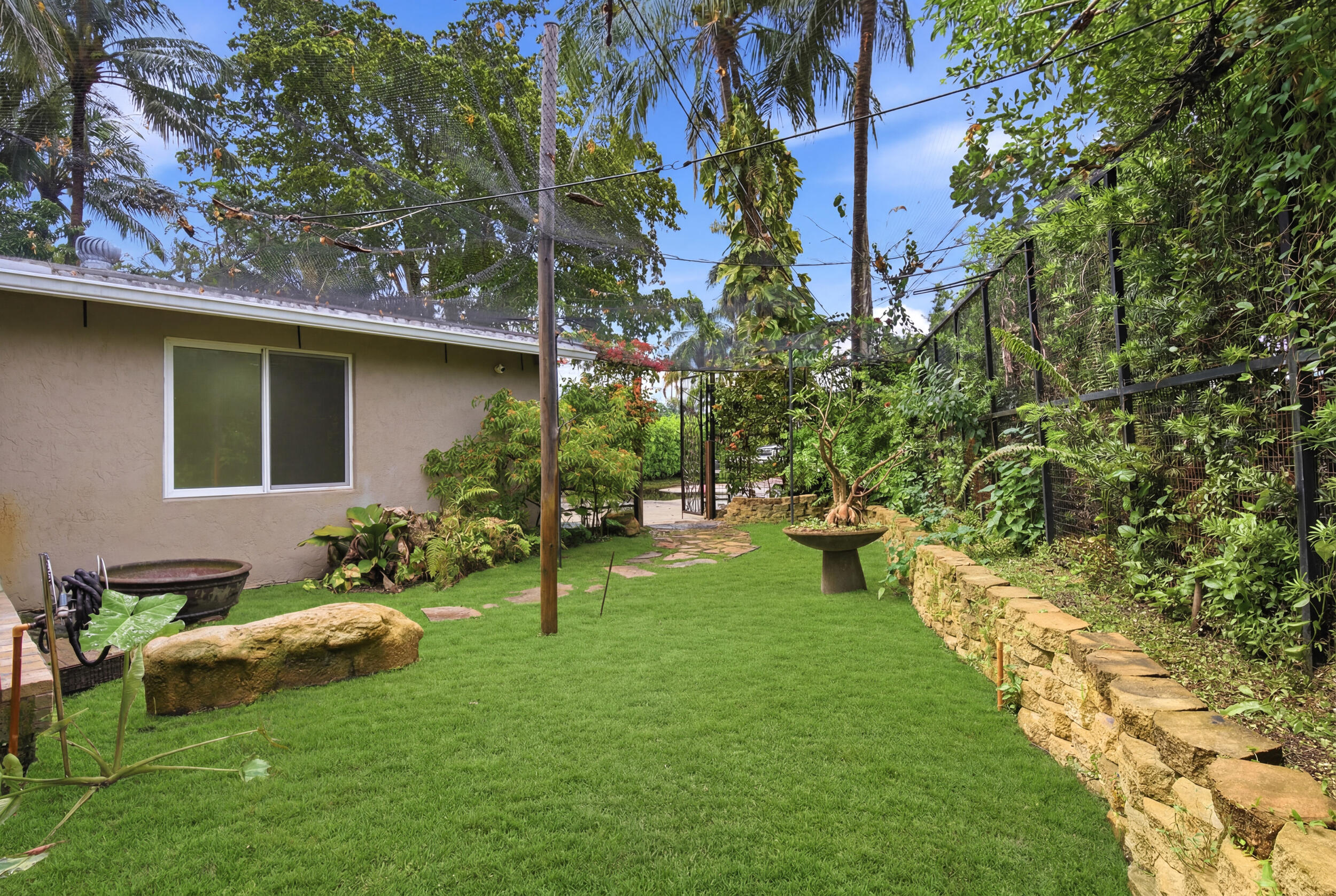 FLAMINGO PARK SEC - Residential