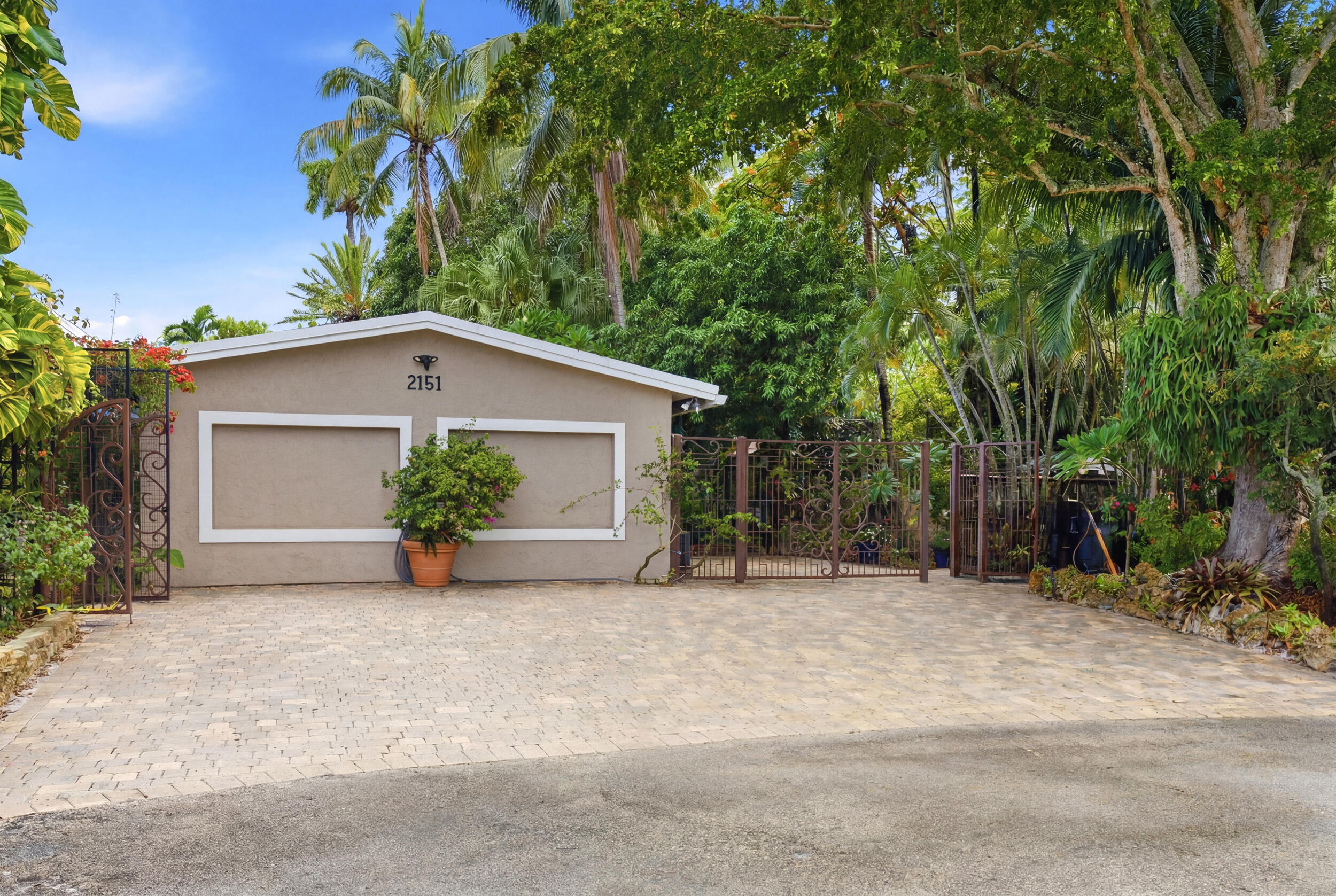 FLAMINGO PARK SEC - Residential