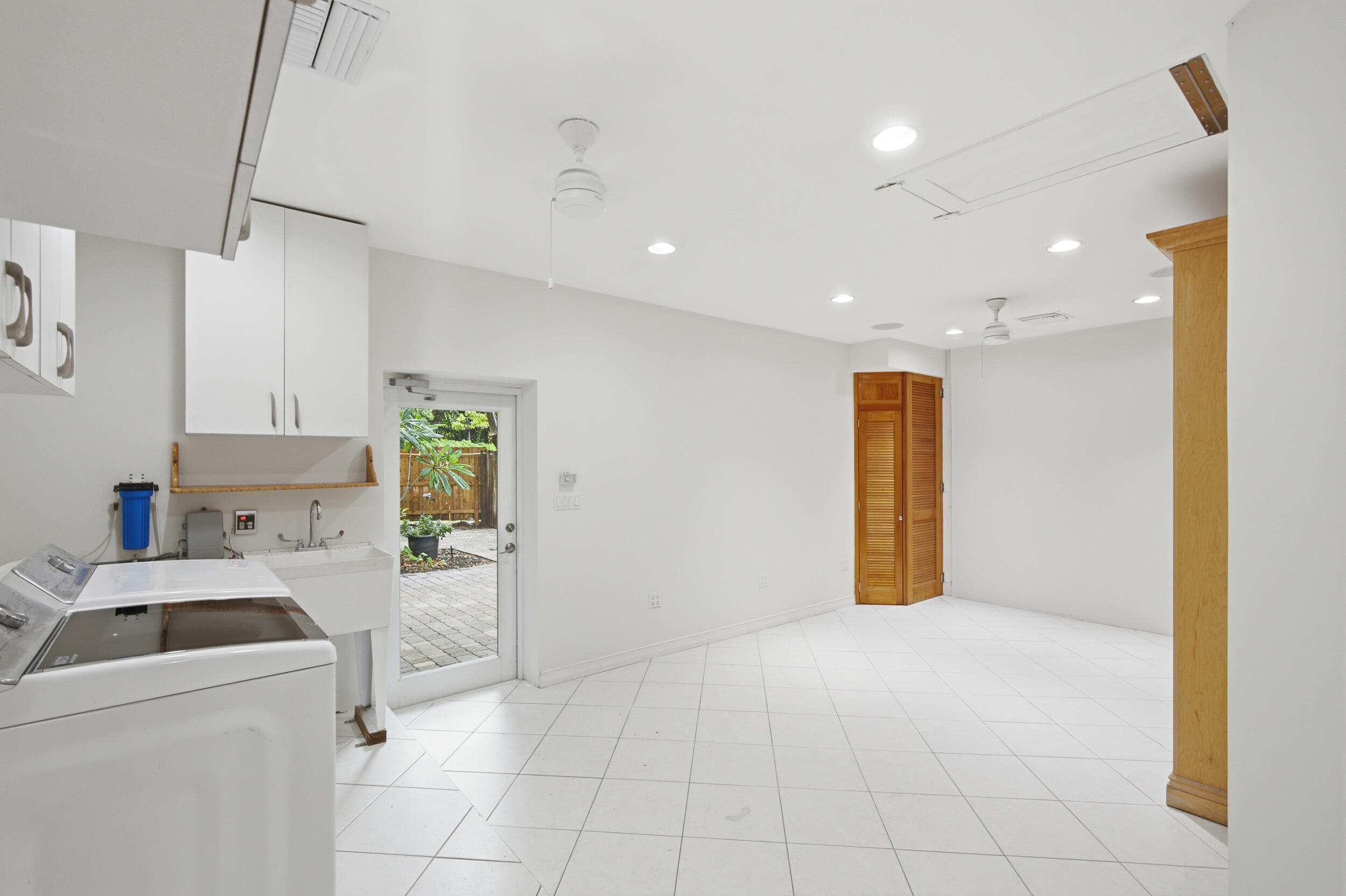 FLAMINGO PARK SEC - Residential