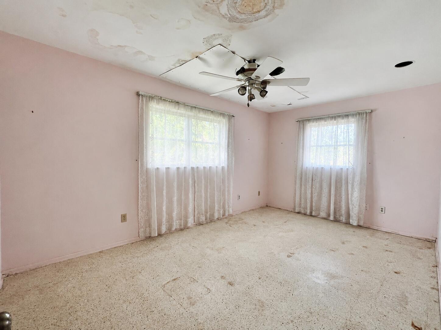 RIVER PARK UNIT 1 - Residential