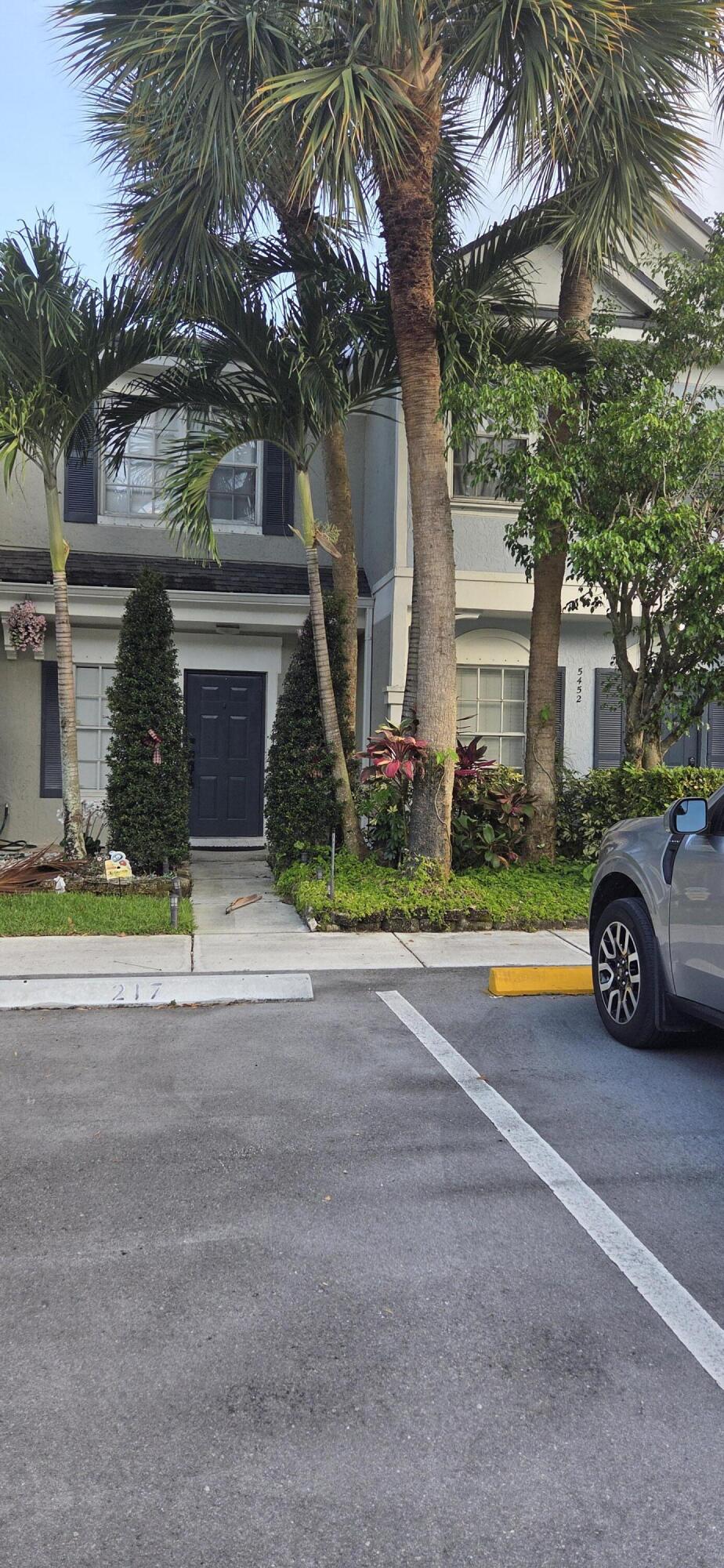 INFANTE PLAT - Residential Lease
