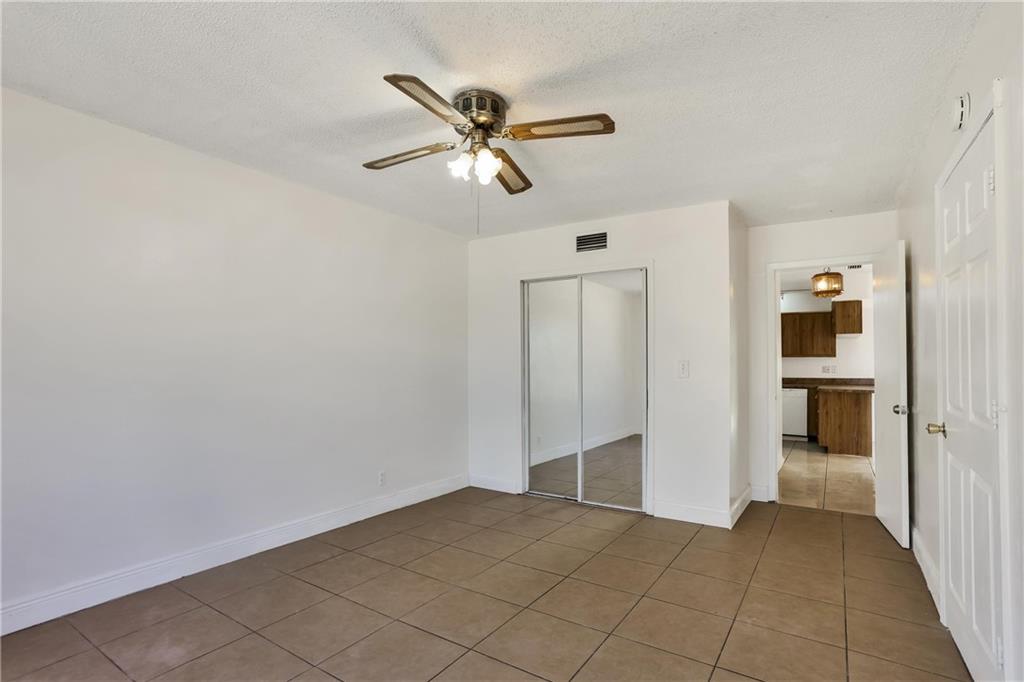 NORTH LAUDERDALE VILLAGE - Residential