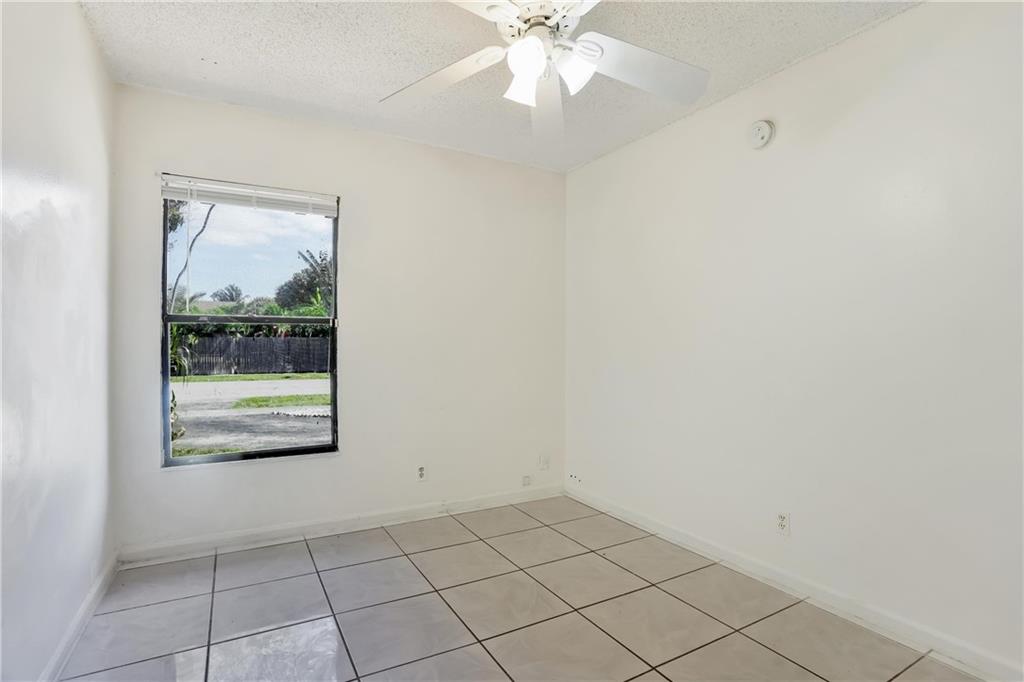 NORTH LAUDERDALE VILLAGE - Residential