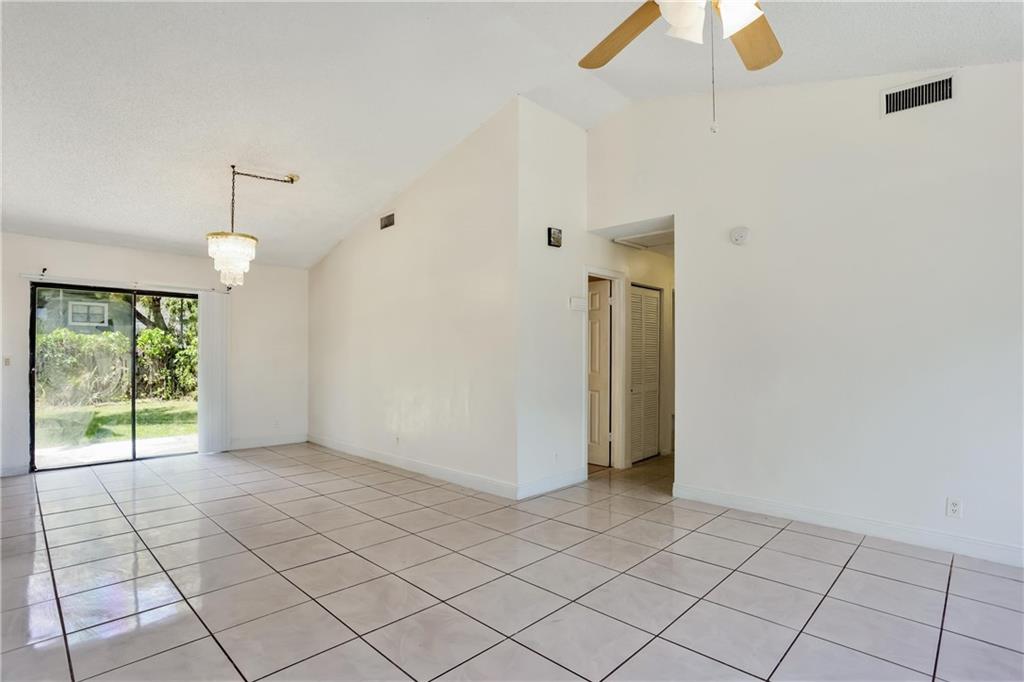 NORTH LAUDERDALE VILLAGE - Residential