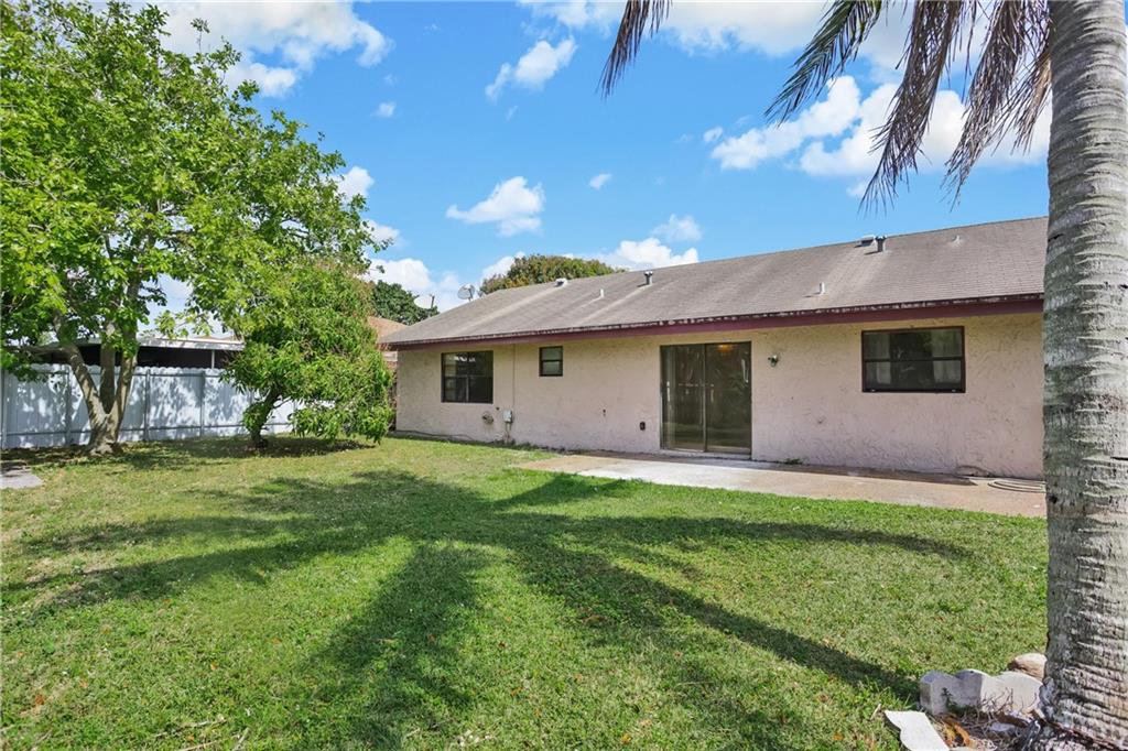 NORTH LAUDERDALE VILLAGE - Residential