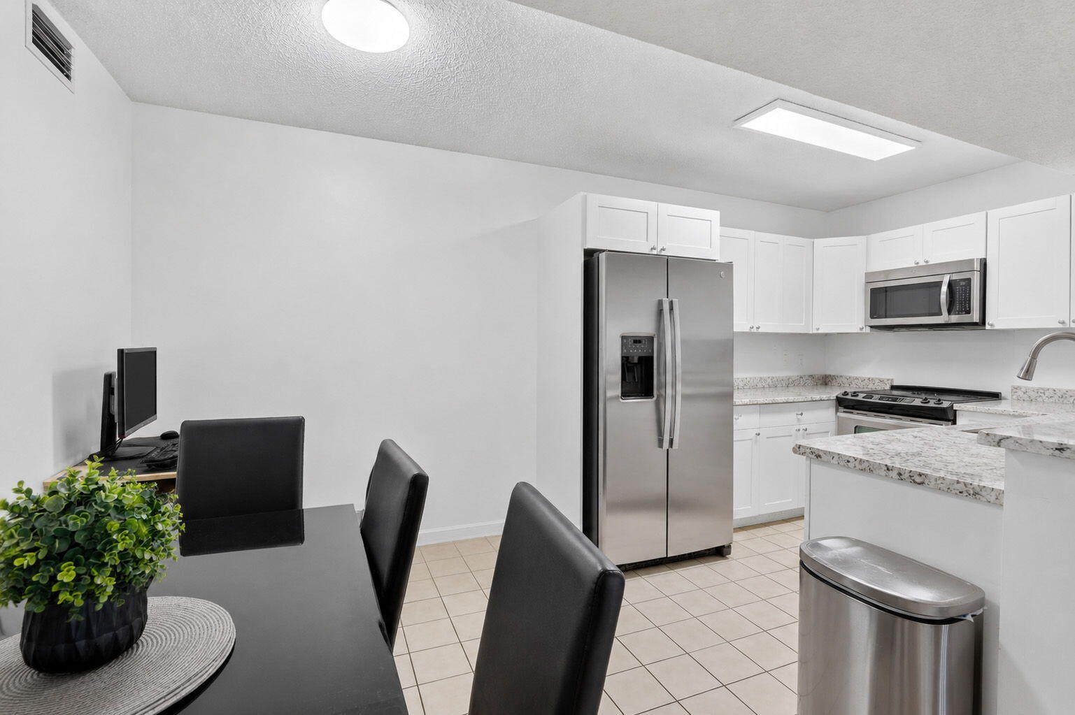 PALMS OF PEMBROKE CONDO - Residential