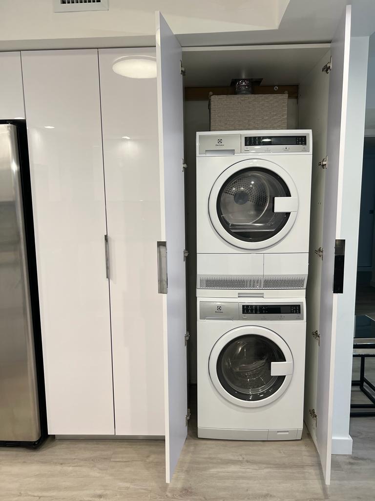 Regency Tower South Condo - Residential Lease