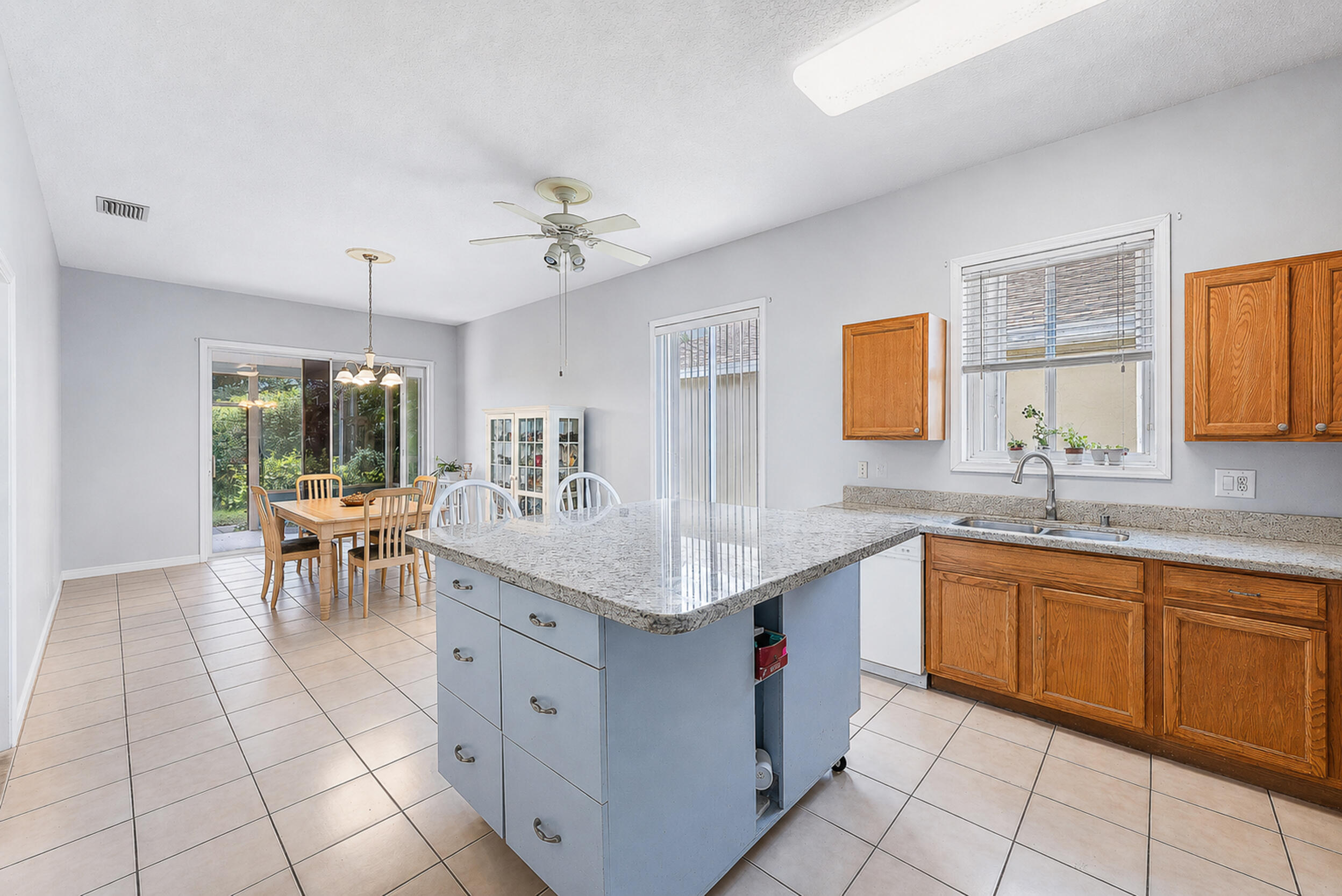 Springtree - Residential